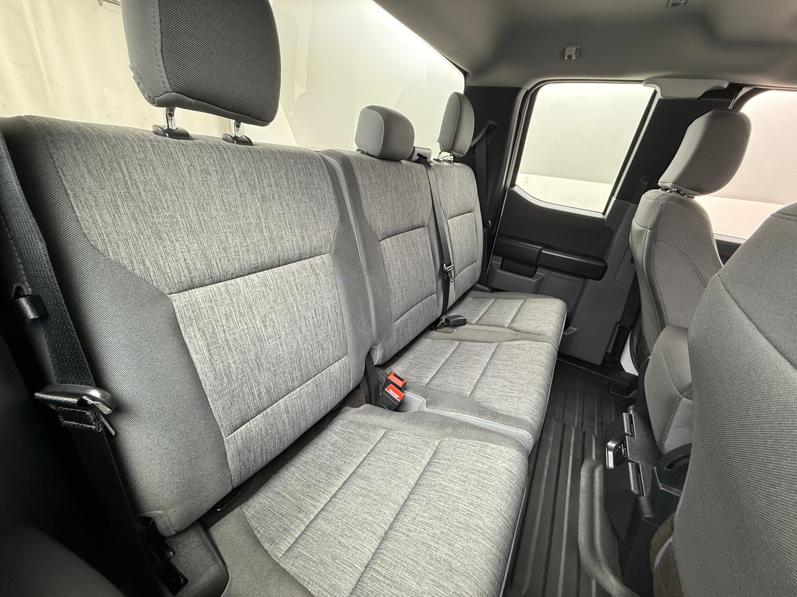 Thumbnail: 2022 Ford Econoline - 6
