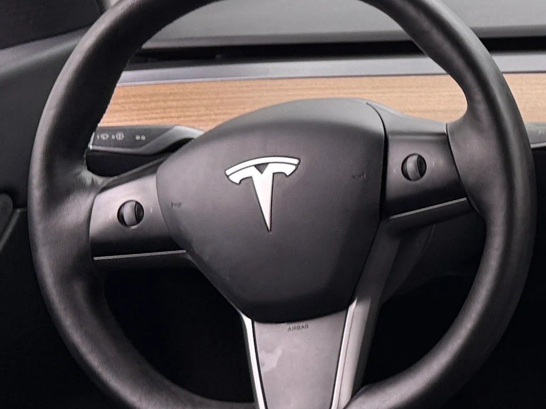 Thumbnail: 2021 Tesla Model Y - 4