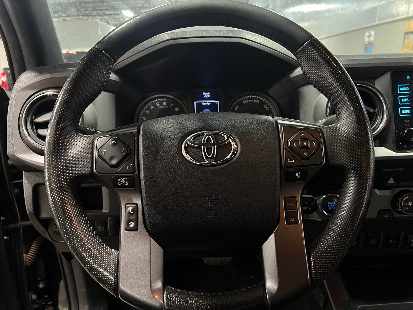 Thumbnail: 2019 Toyota Tacoma - 5