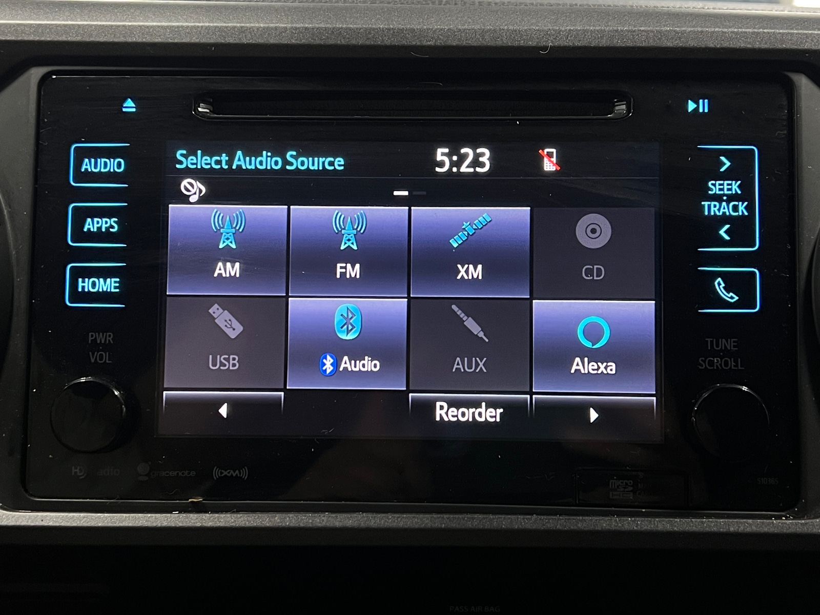 Thumbnail: 2019 Toyota Tacoma - 4