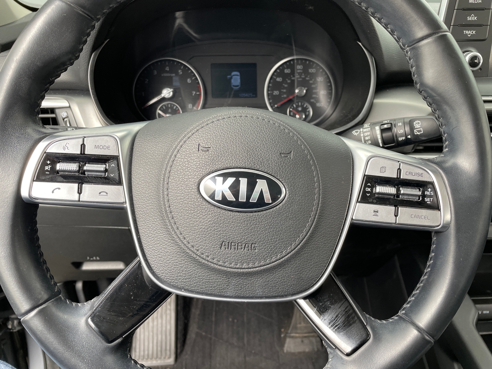 Thumbnail: 2021 Kia Telluride - 4