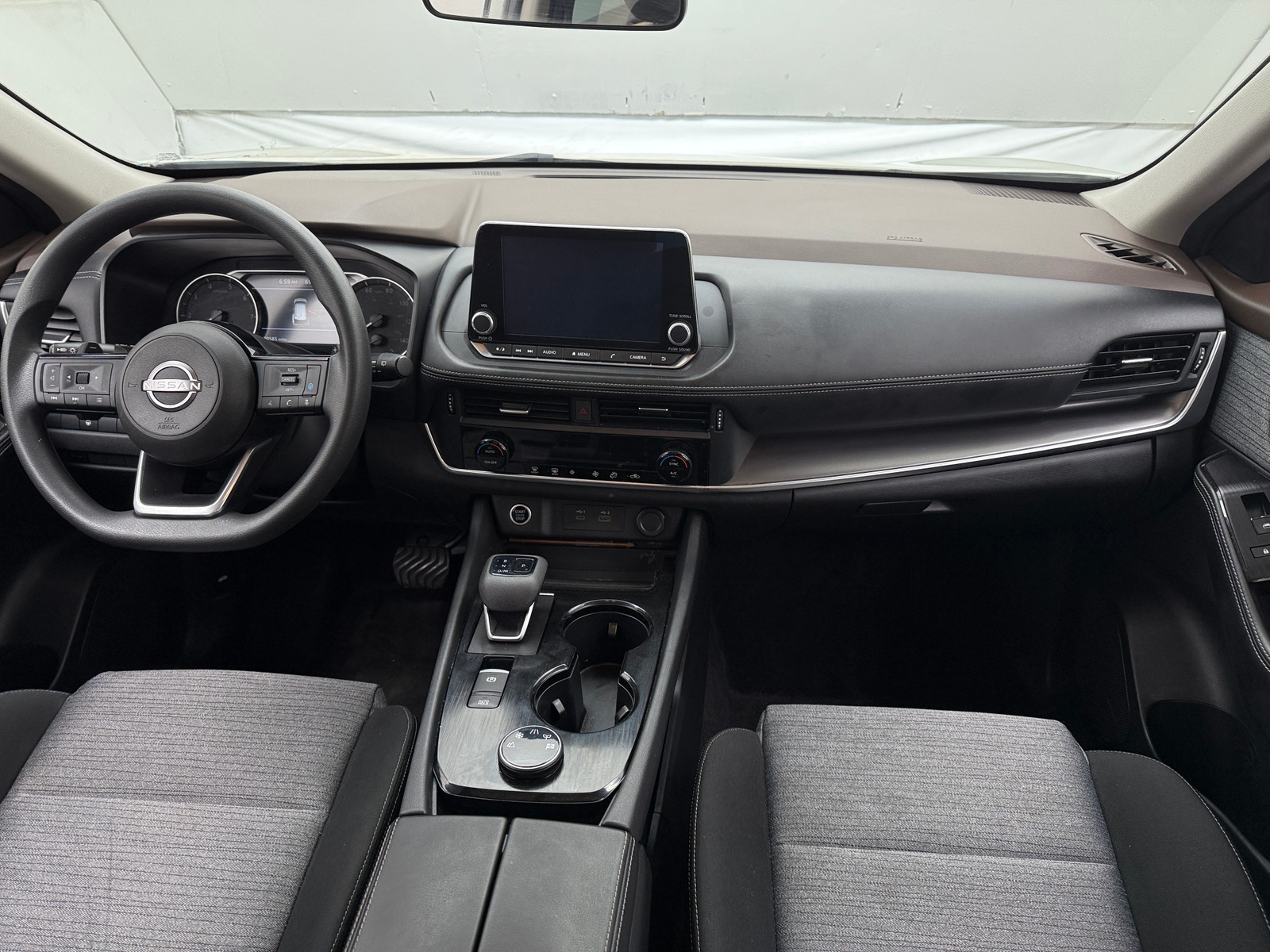 Thumbnail: 2023 Nissan Rogue - 3