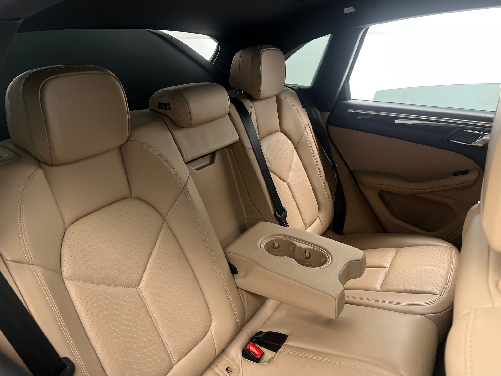 Thumbnail: 2019 Porsche Macan - 5