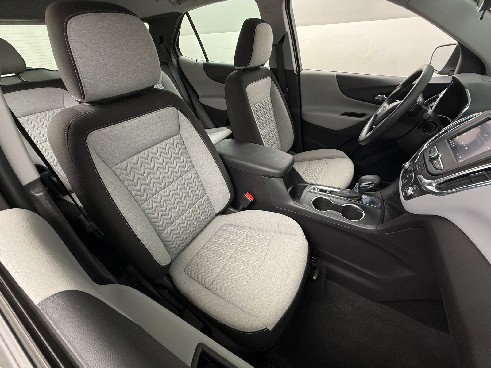 Thumbnail: 2023 Chevrolet Equinox - 2