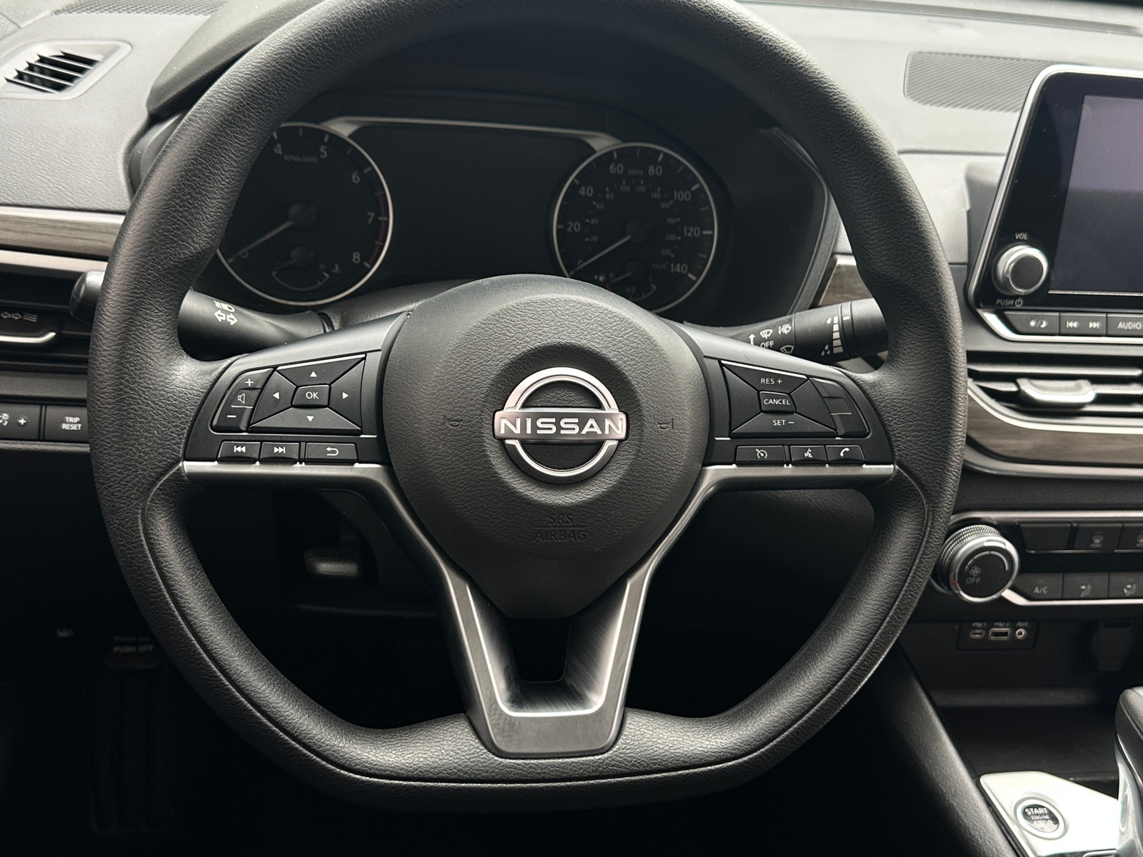 Thumbnail: 2024 Nissan Altima - 5