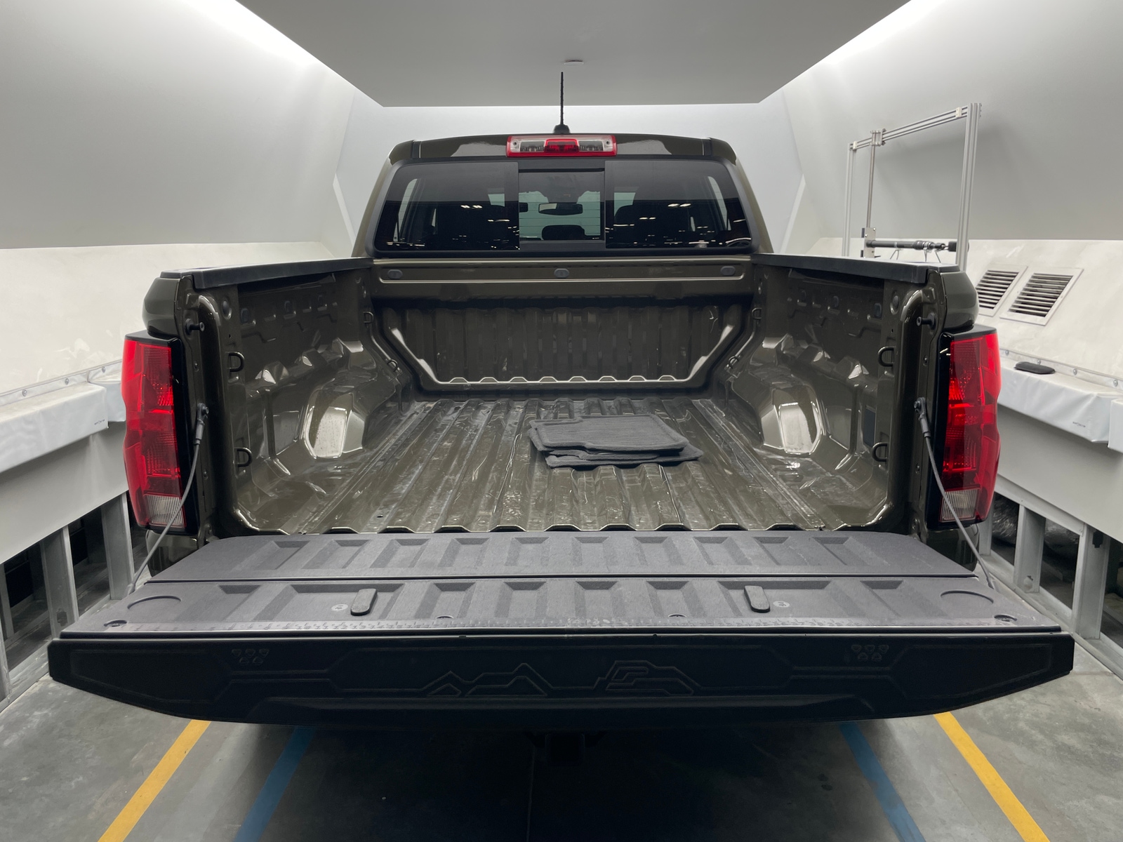 Thumbnail: 2024 Chevrolet Colorado - 7