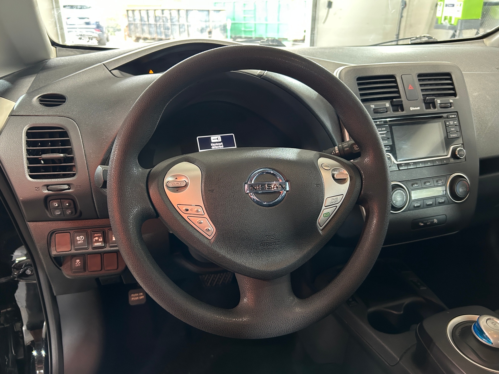 Thumbnail: 2016 Nissan Leaf - 5