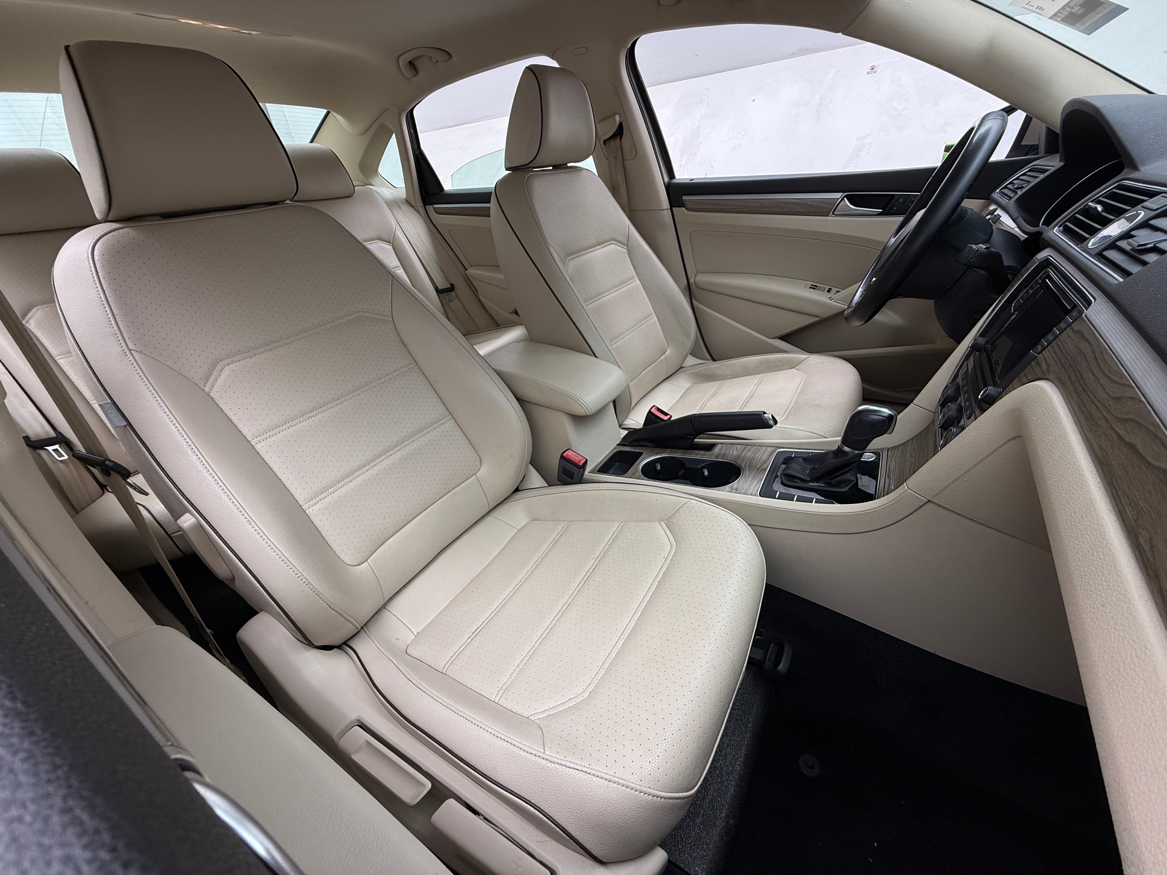 2017 Volkswagen Passat