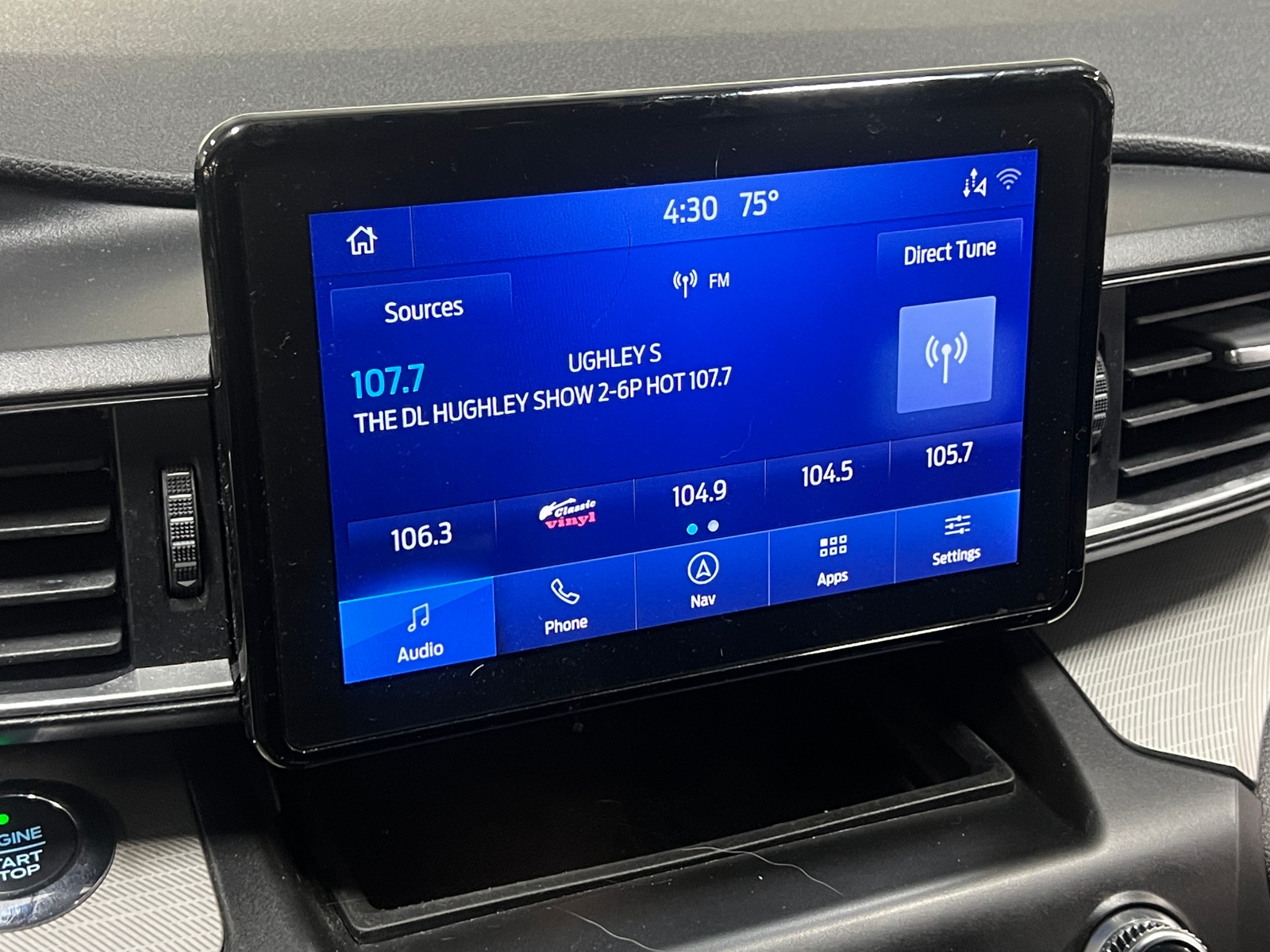 Thumbnail: 2020 Ford Explorer - 3