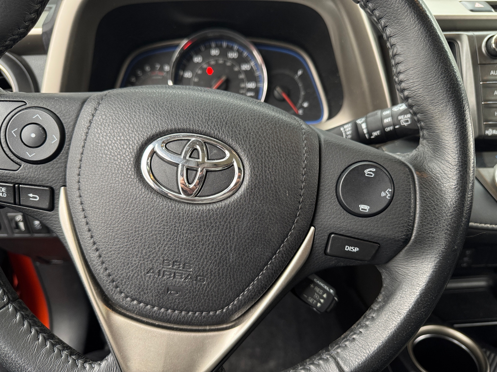 Thumbnail: 2015 Toyota RAV4 - 4