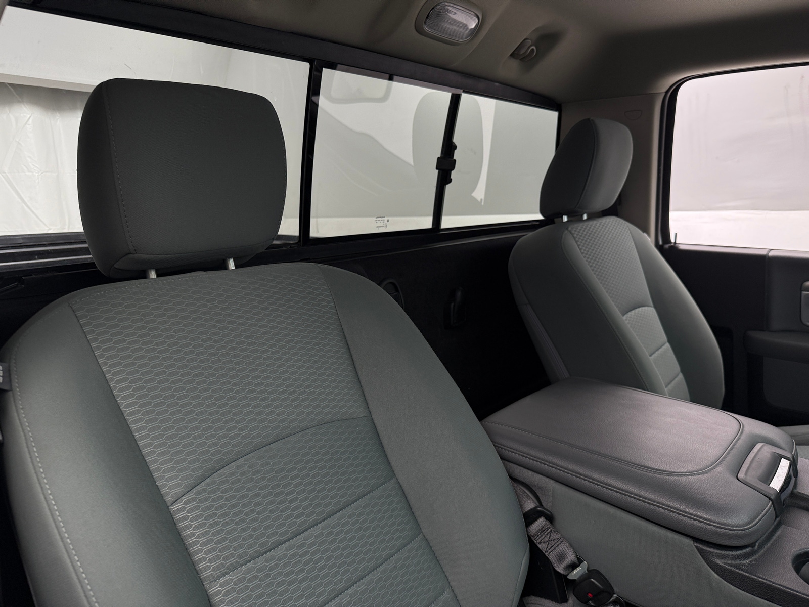 Thumbnail: 2019 RAM 1500 Classic - 2