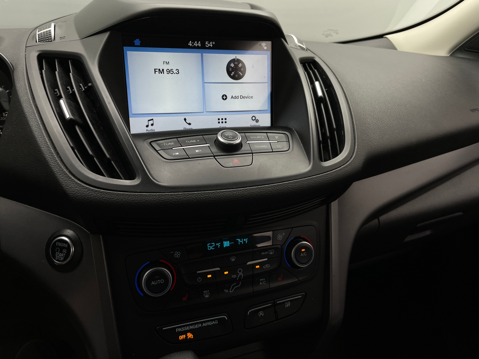 Thumbnail: 2019 Ford Escape - 4
