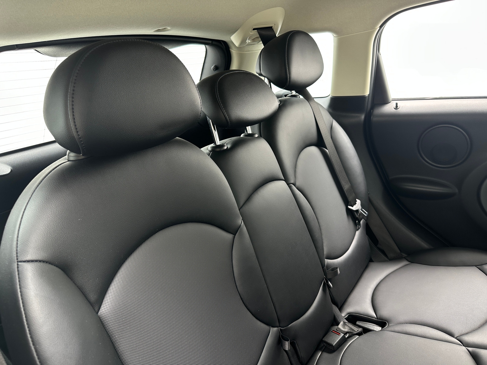 Thumbnail: 2016 MINI Cooper Countryman - 5