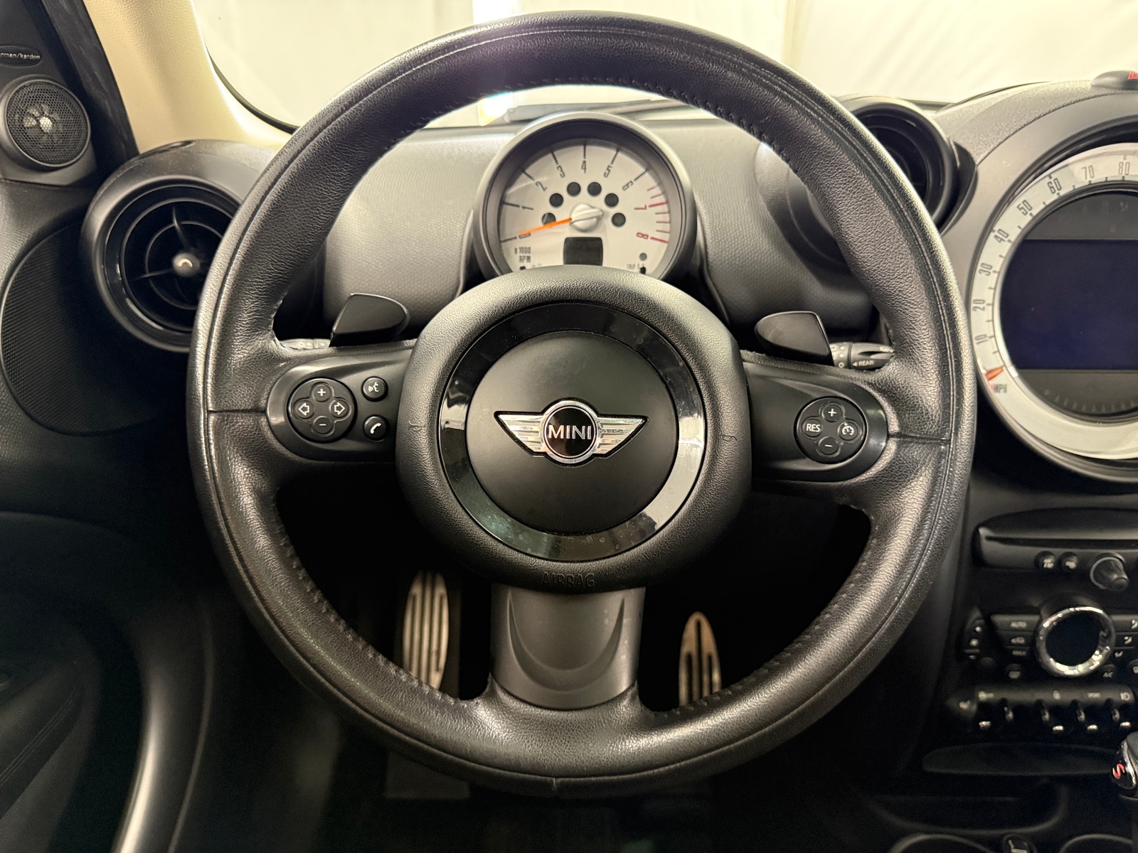 Thumbnail: 2014 MINI Cooper Countryman - 4