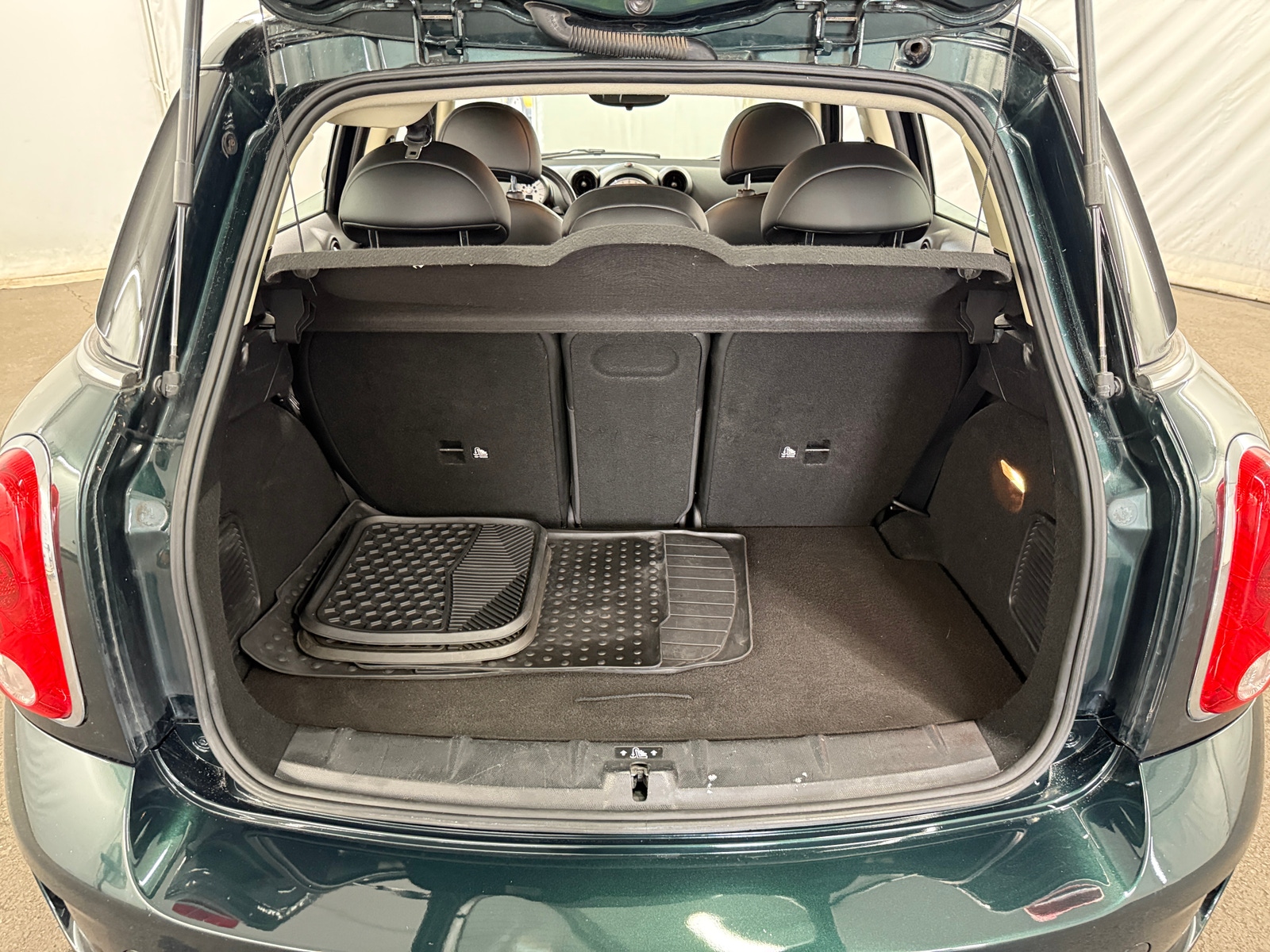 Thumbnail: 2014 MINI Cooper Countryman - 6