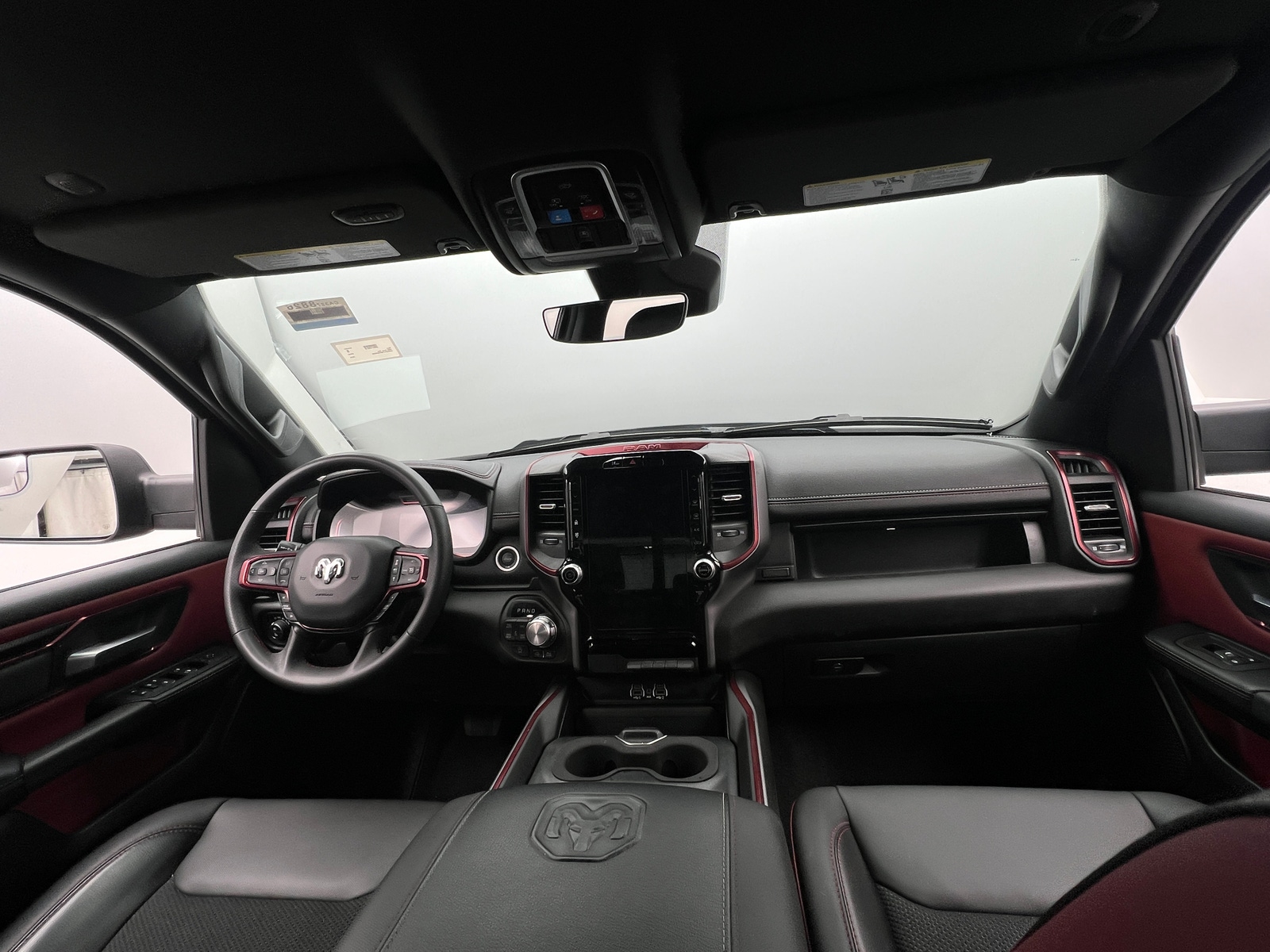 Thumbnail: 2025 RAM 1500 - 2