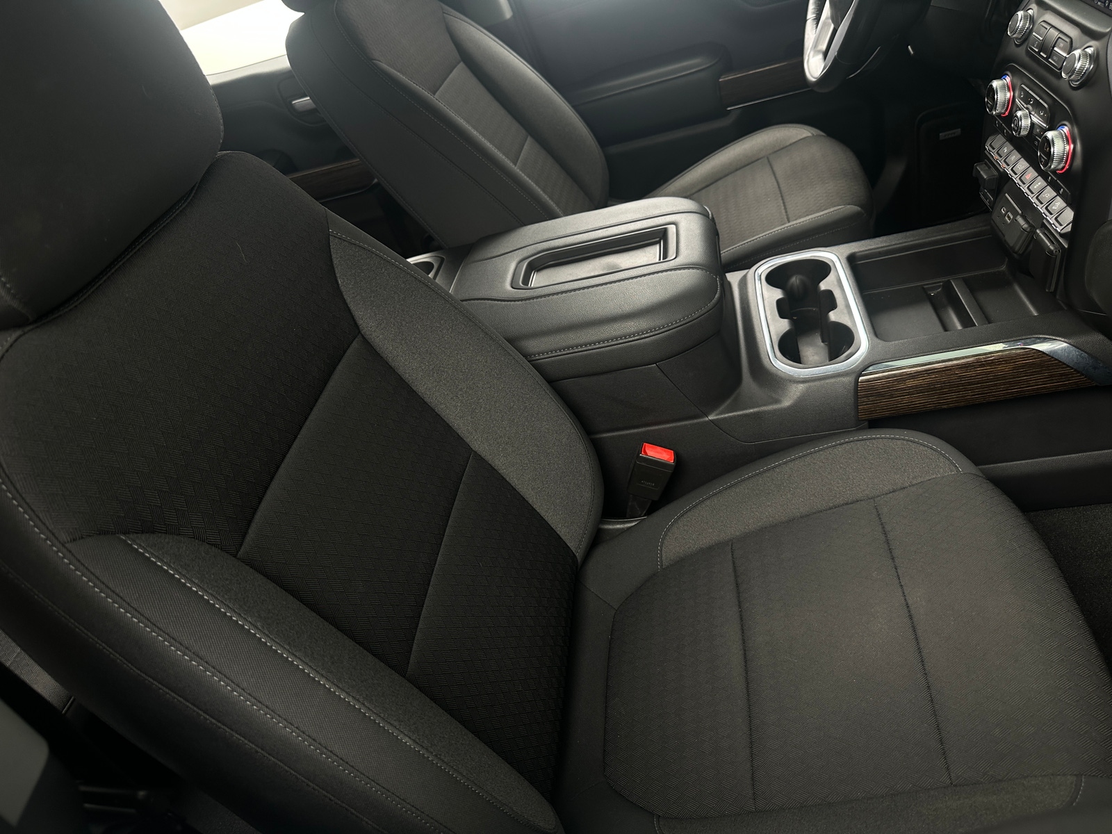 Thumbnail: 2021 GMC Sierra 1500 - 2