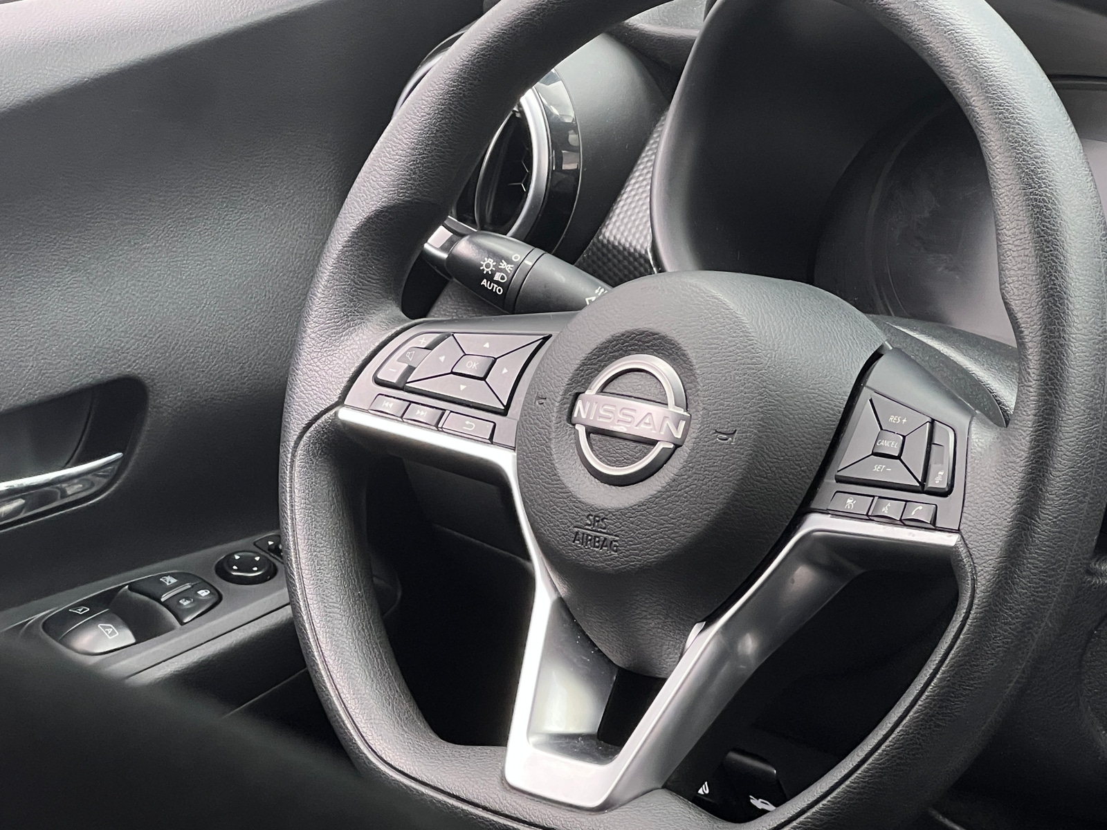 Thumbnail: 2024 Nissan Kicks - 5