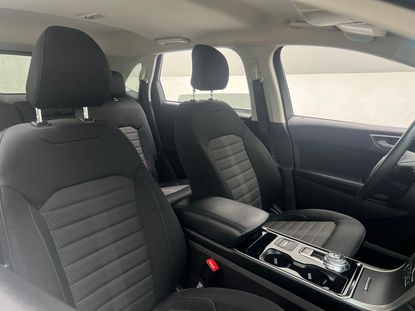 Thumbnail: 2019 Ford Edge - 2