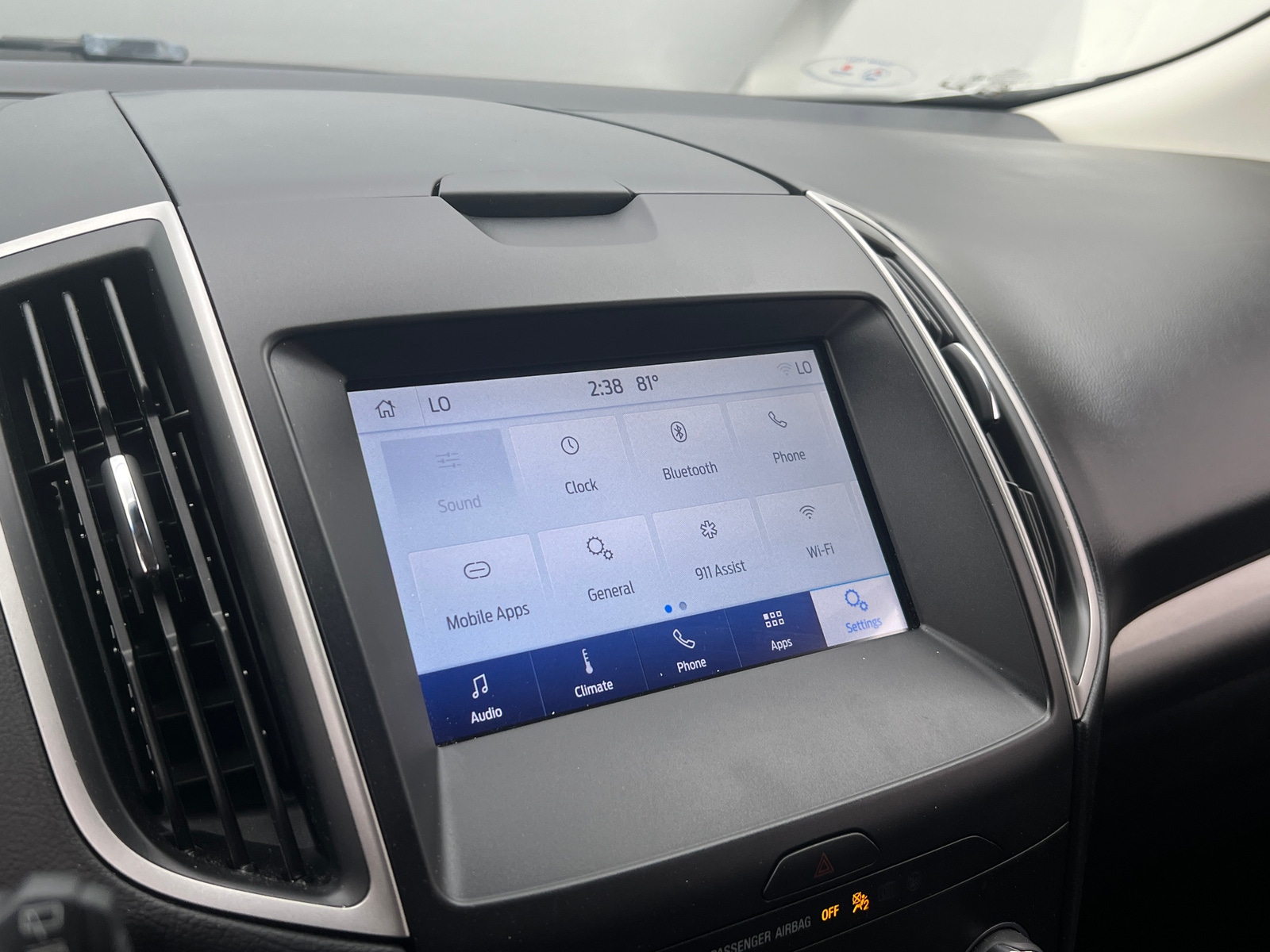 Thumbnail: 2019 Ford Edge - 4