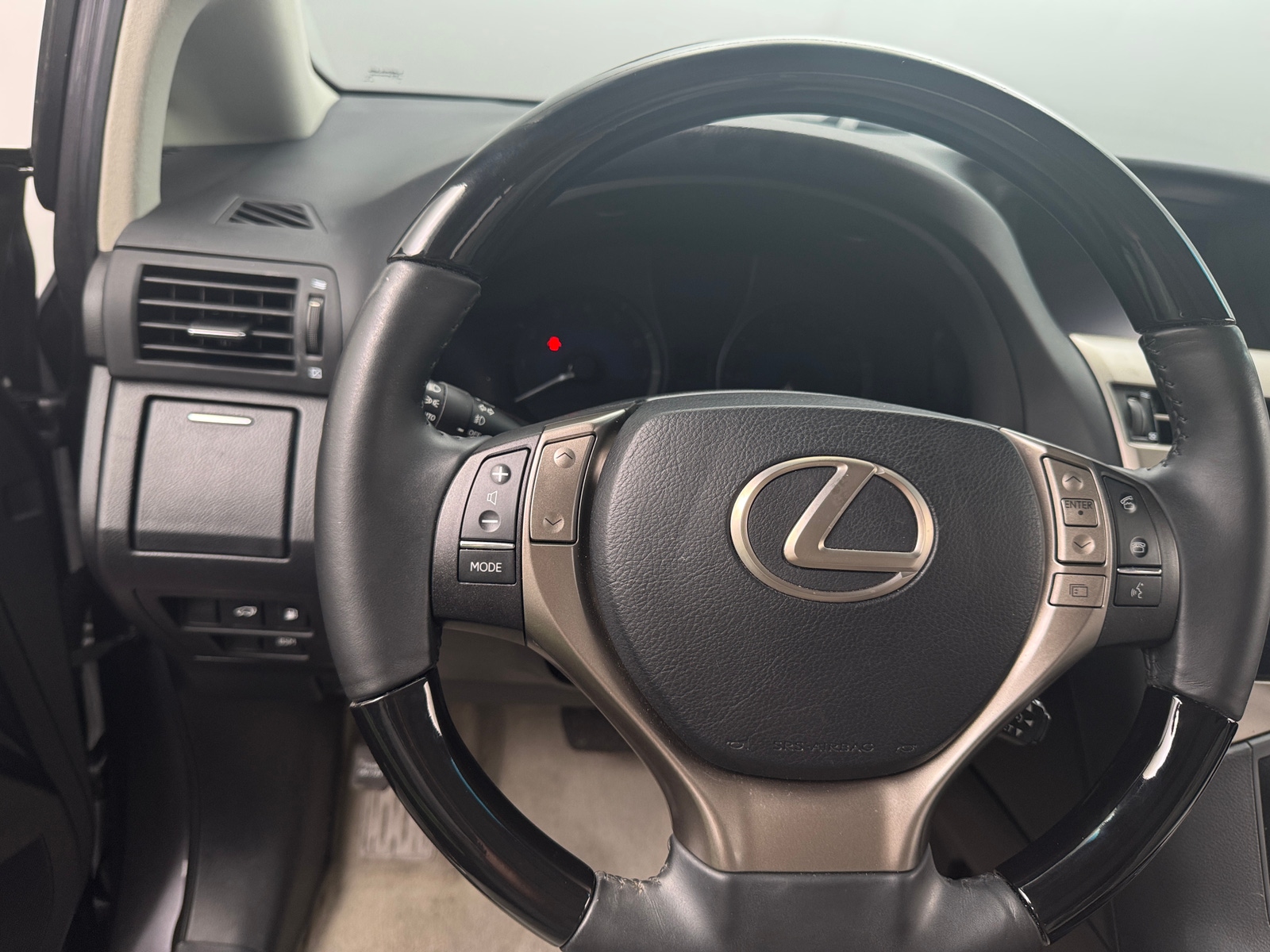 Thumbnail: 2015 Lexus RX - 5