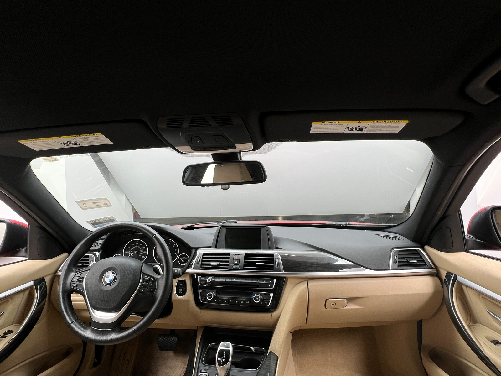 Thumbnail: 2016 BMW 3 Series - 3