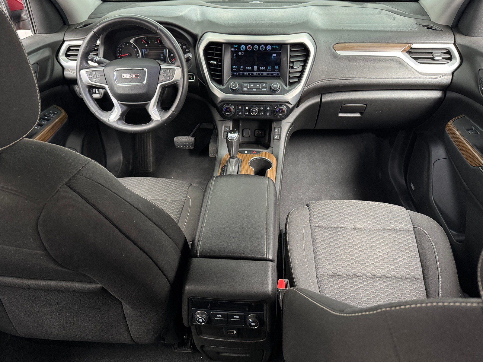 Thumbnail: 2019 GMC Acadia - 3