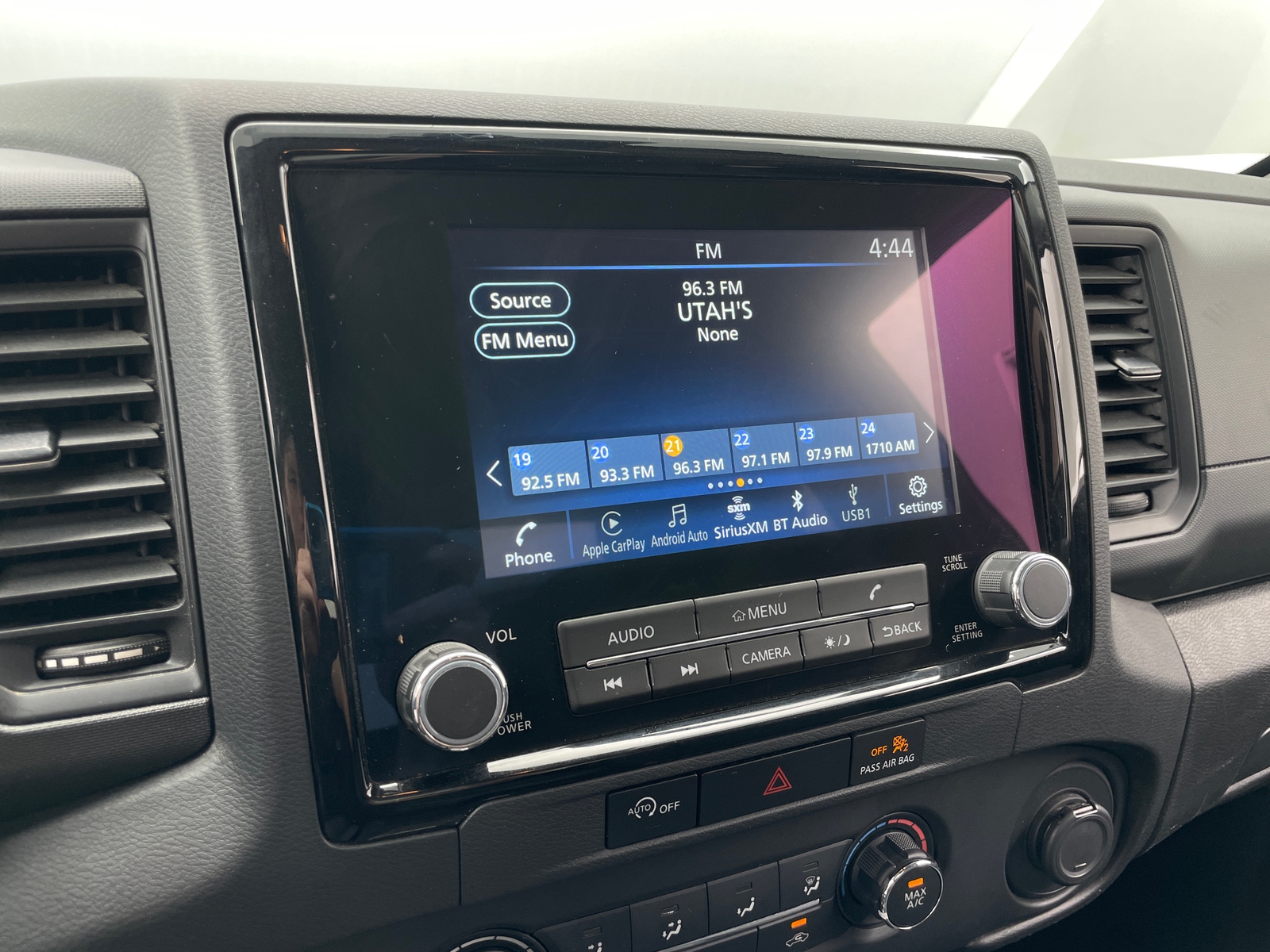 Thumbnail: 2024 Nissan Frontier - 4