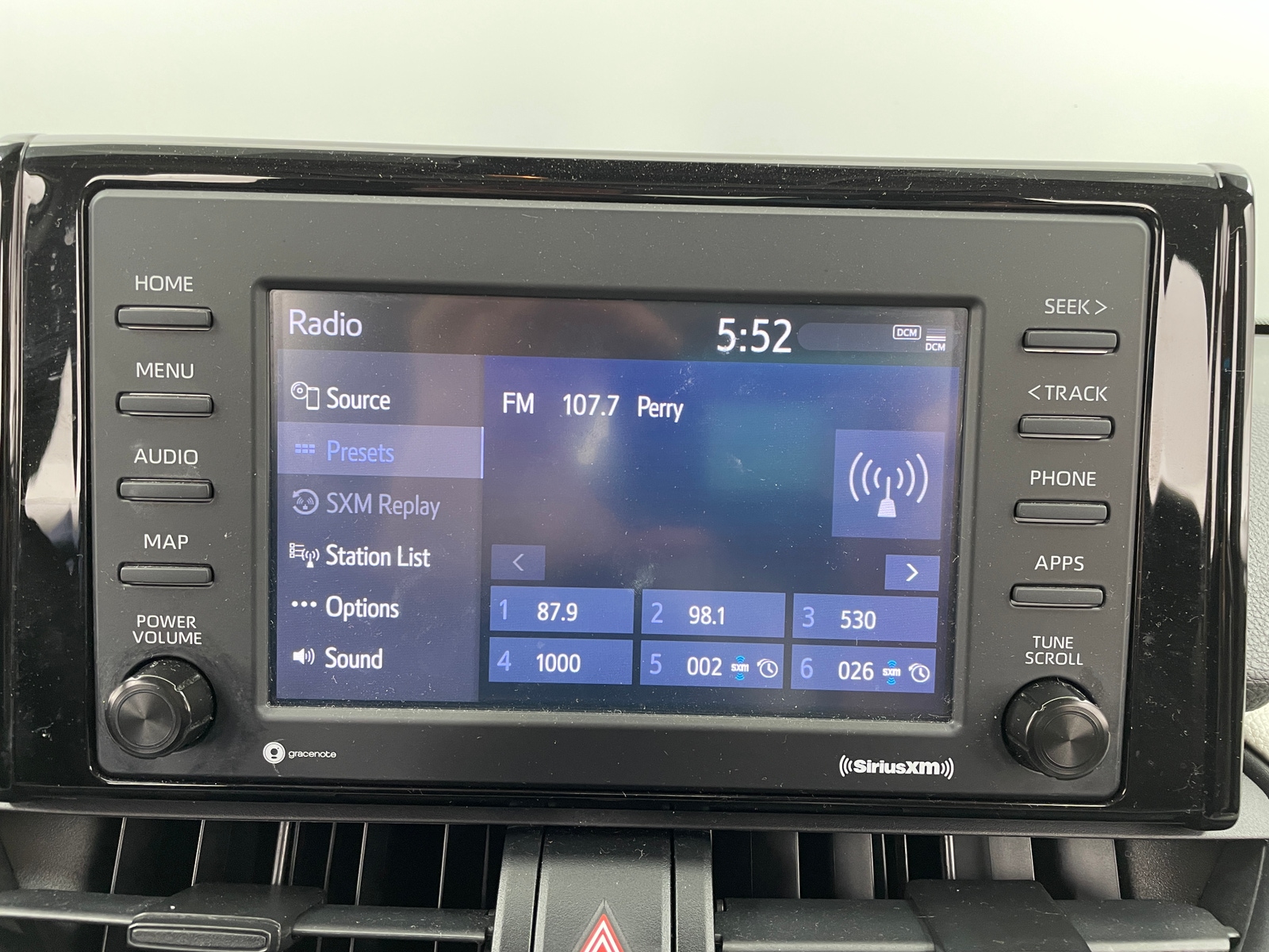 Thumbnail: 2021 Toyota RAV4 - 4
