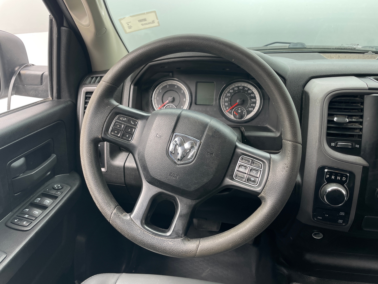 Thumbnail: 2022 RAM 1500 Classic - 5