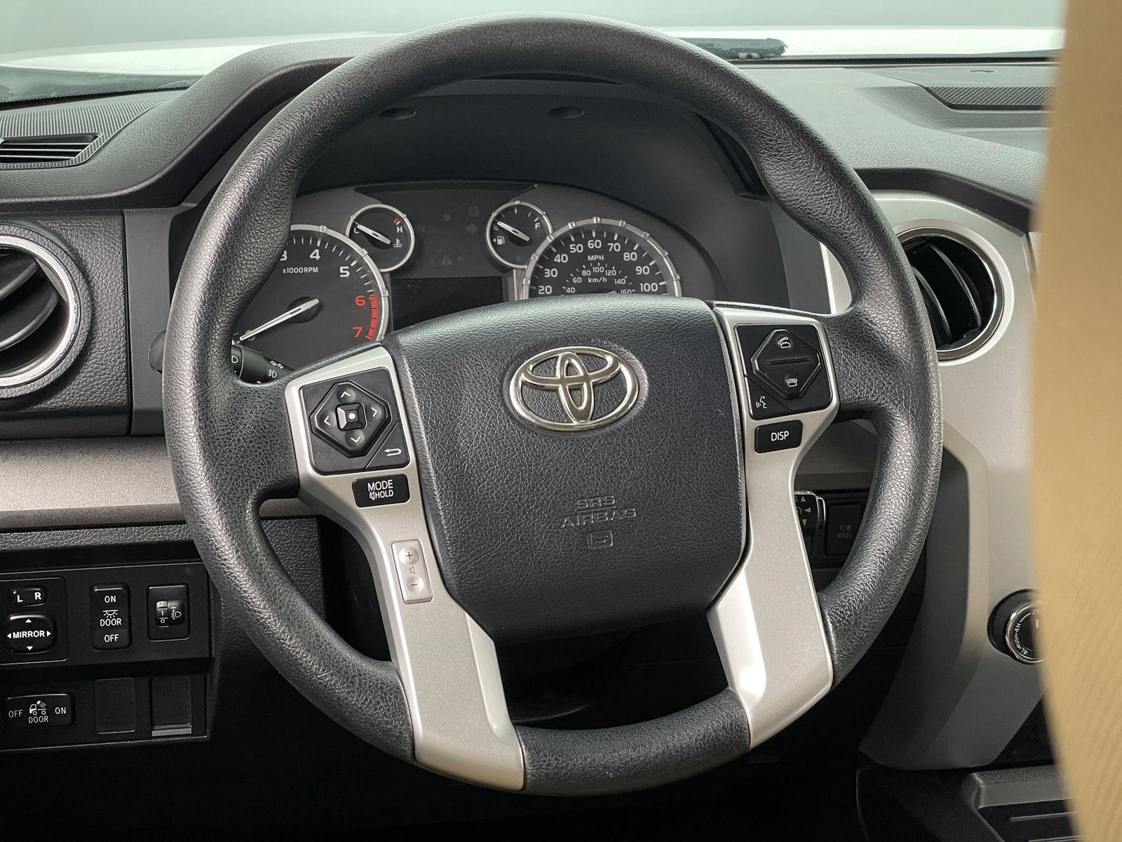 Thumbnail: 2015 Toyota Tundra - 5