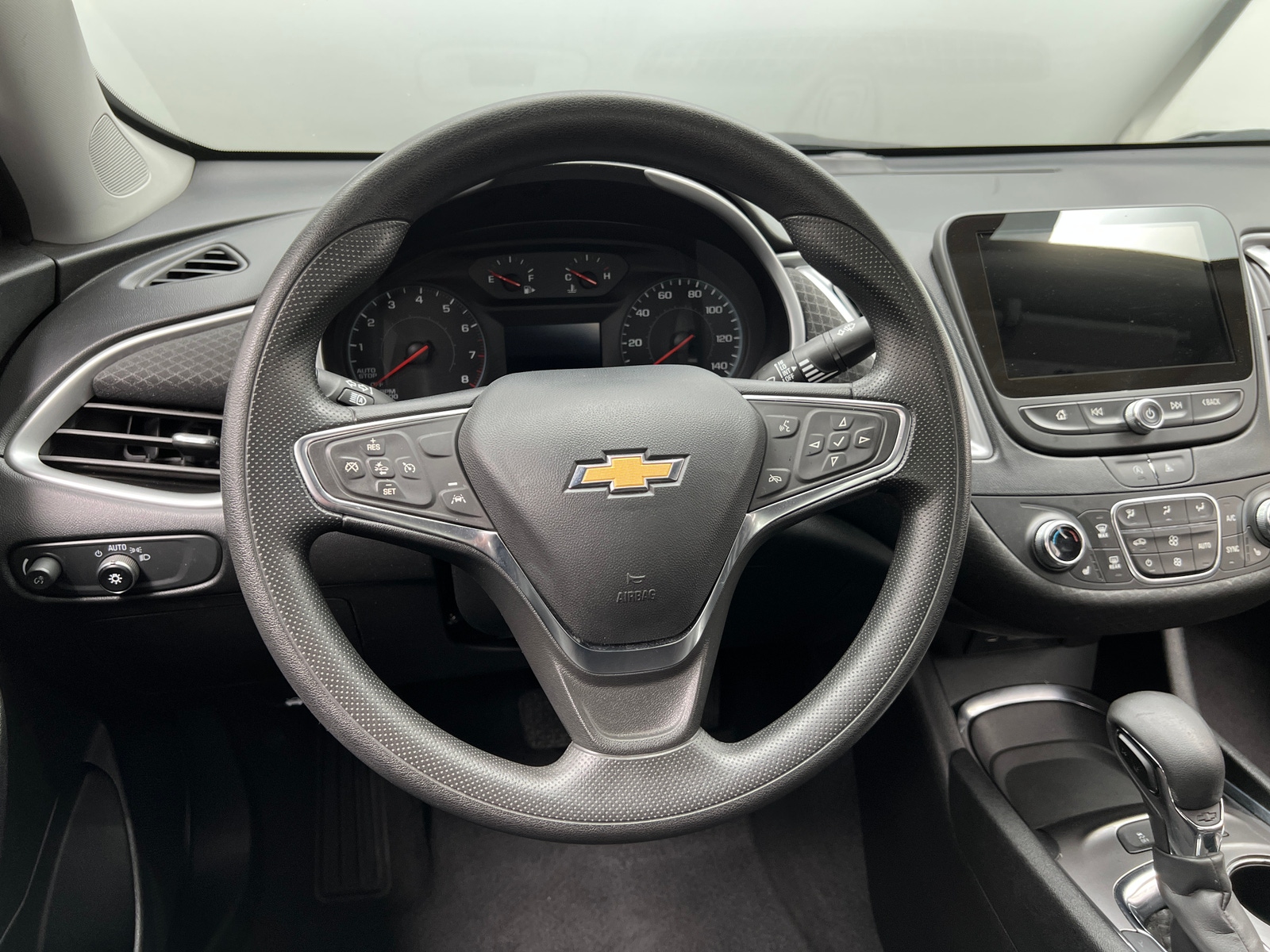 Thumbnail: 2024 Chevrolet Malibu - 5
