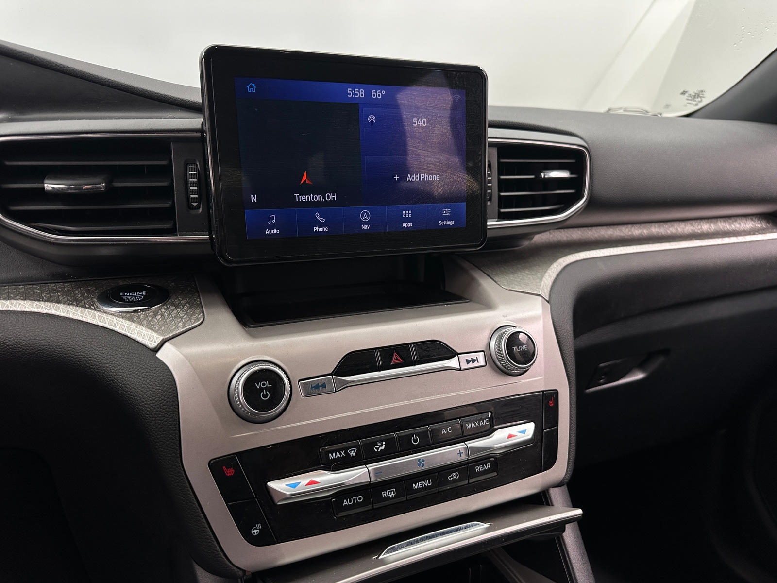 Thumbnail: 2024 Ford Explorer - 3