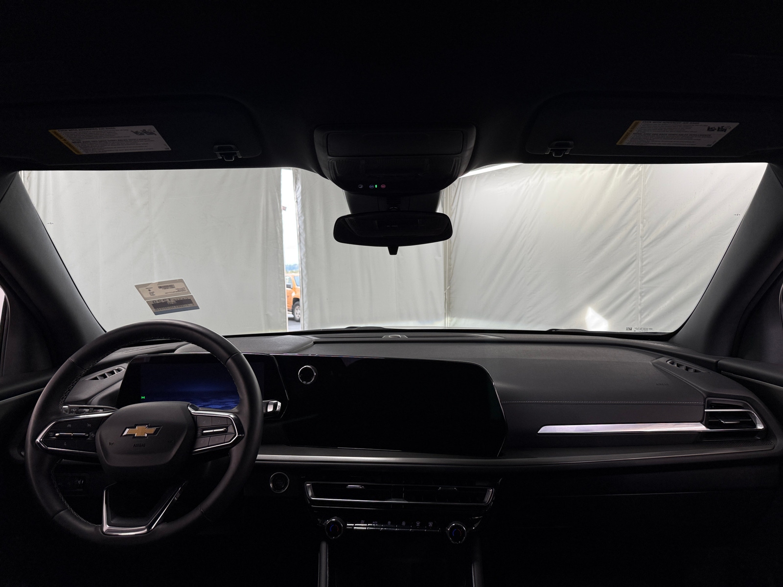 Thumbnail: 2024 Chevrolet Traverse - 3
