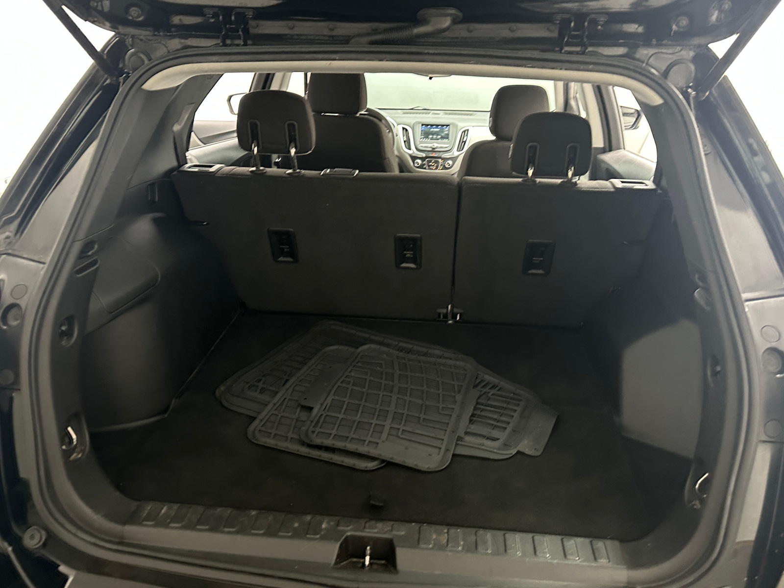 Thumbnail: 2019 Chevrolet Equinox - 7