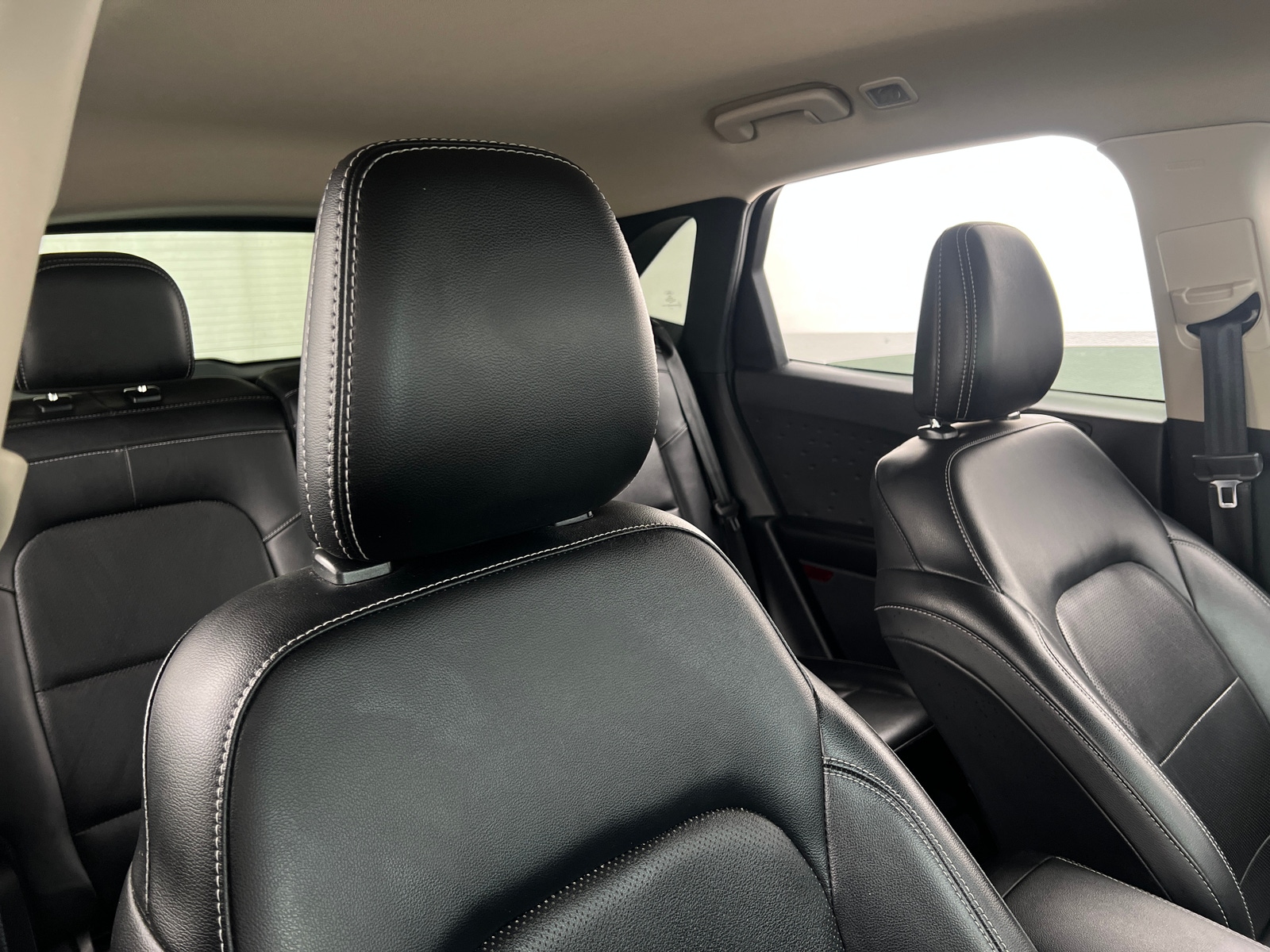 Thumbnail: 2020 Ford Escape - 2