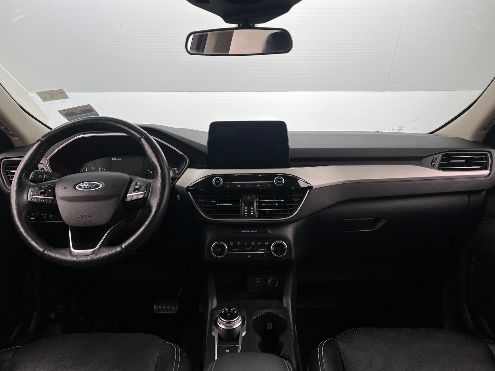 Thumbnail: 2020 Ford Escape - 3