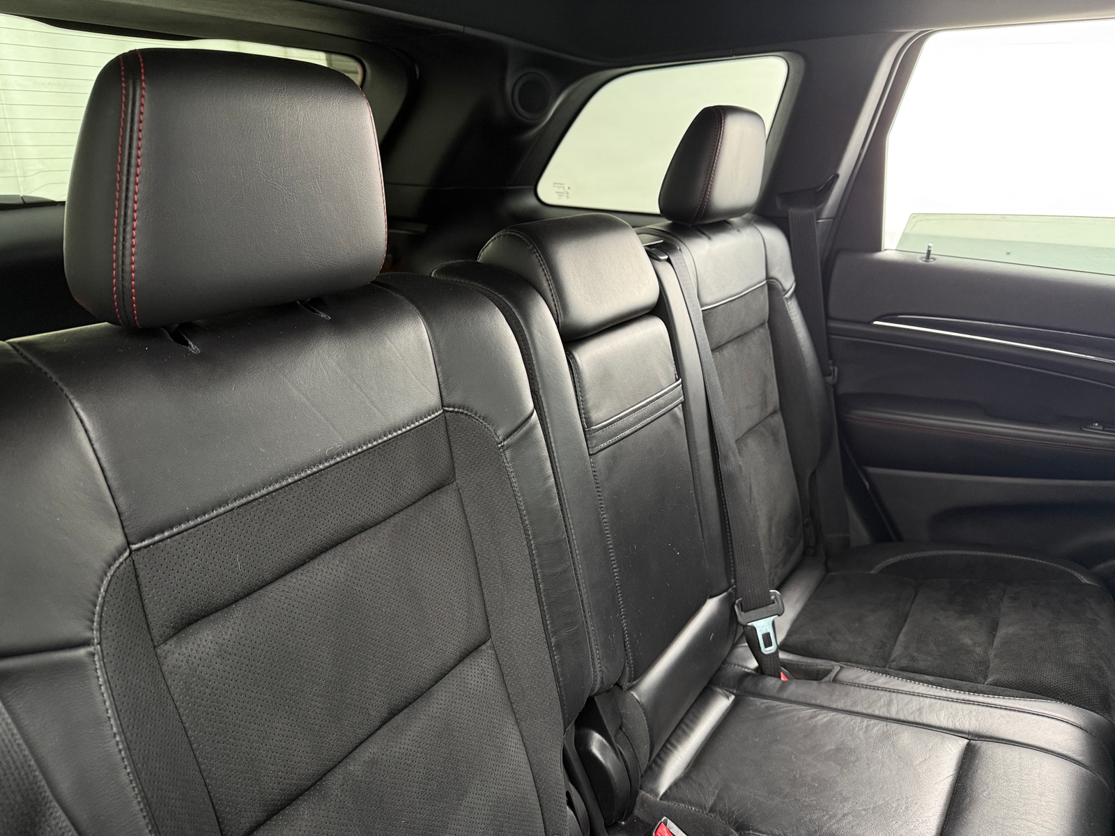 Thumbnail: 2017 Jeep Grand Cherokee - 6