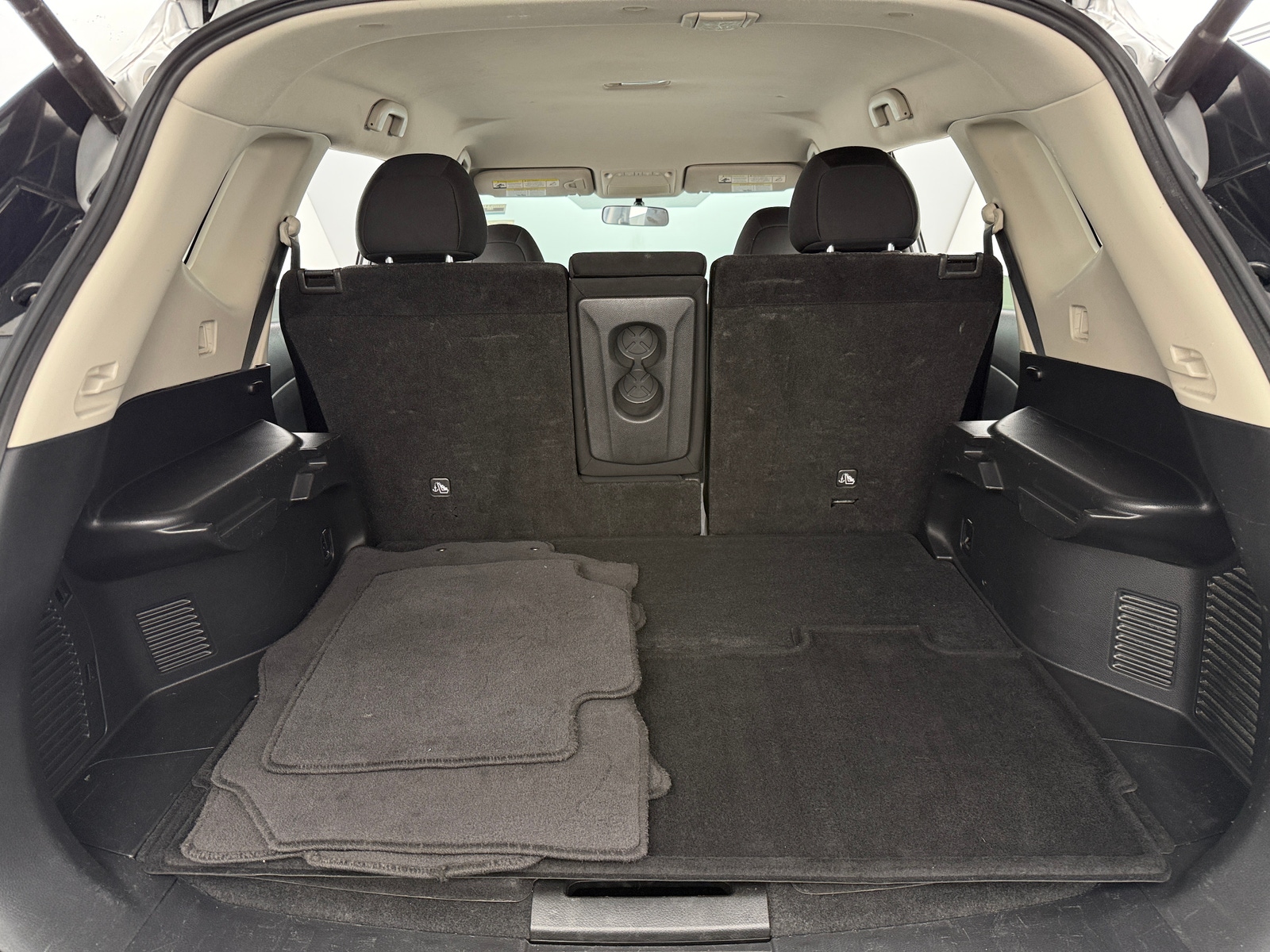 Thumbnail: 2018 Nissan Rogue - 7