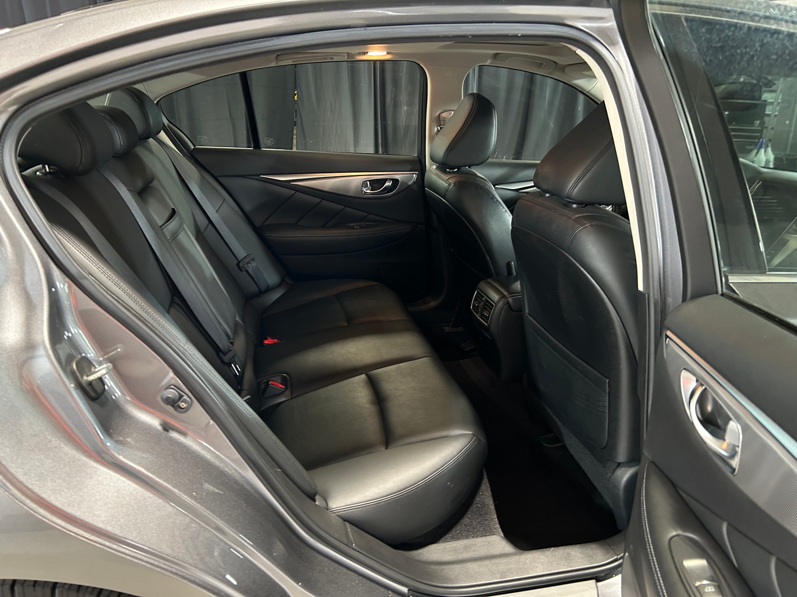 Thumbnail: 2014 INFINITI Q50 - 5