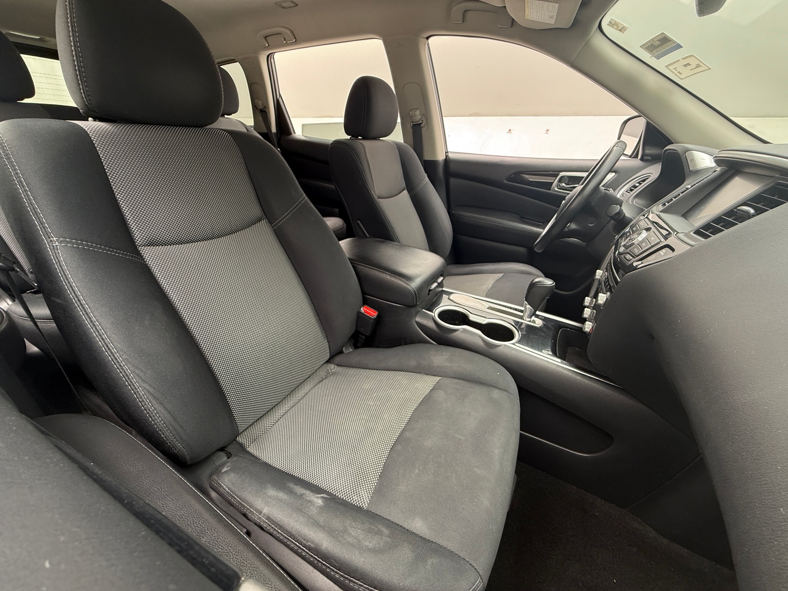 Thumbnail: 2019 Nissan Pathfinder - 2