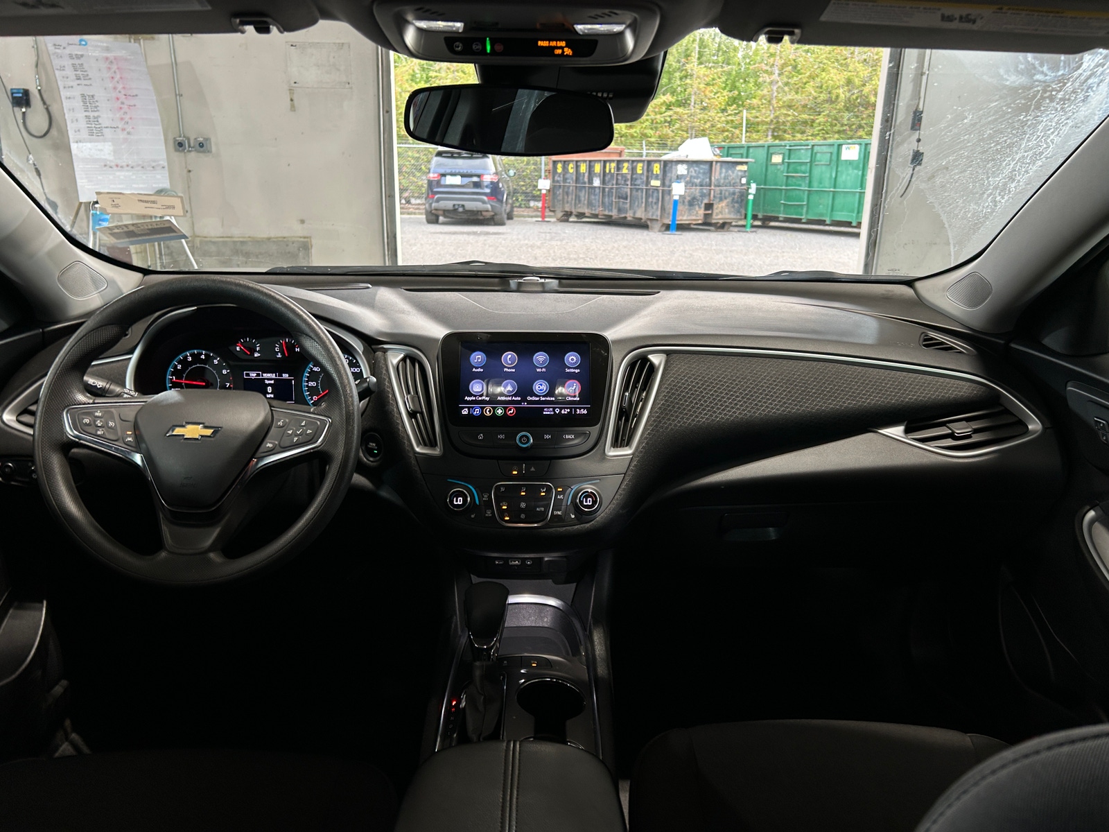 Thumbnail: 2024 Chevrolet Malibu - 3