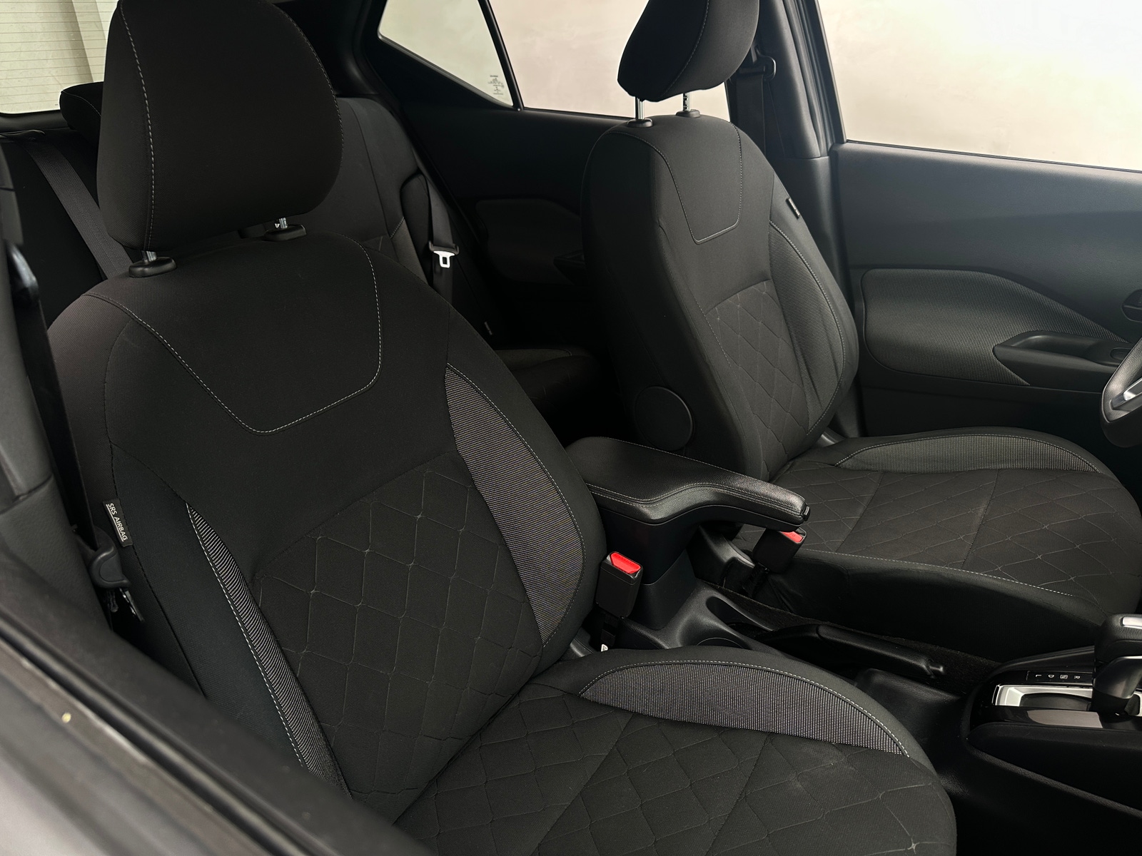 Thumbnail: 2020 Nissan Kicks - 2