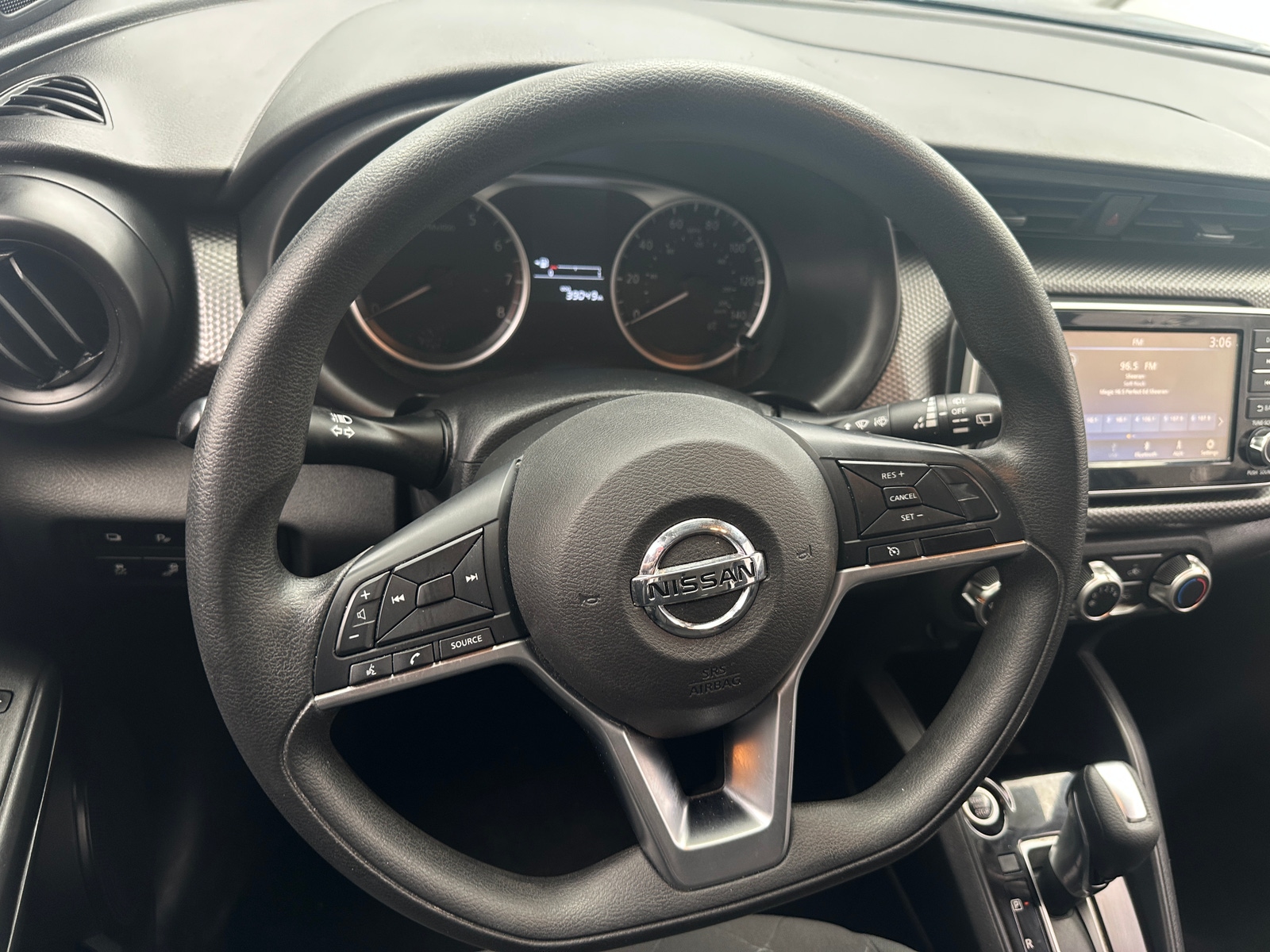 Thumbnail: 2020 Nissan Kicks - 5