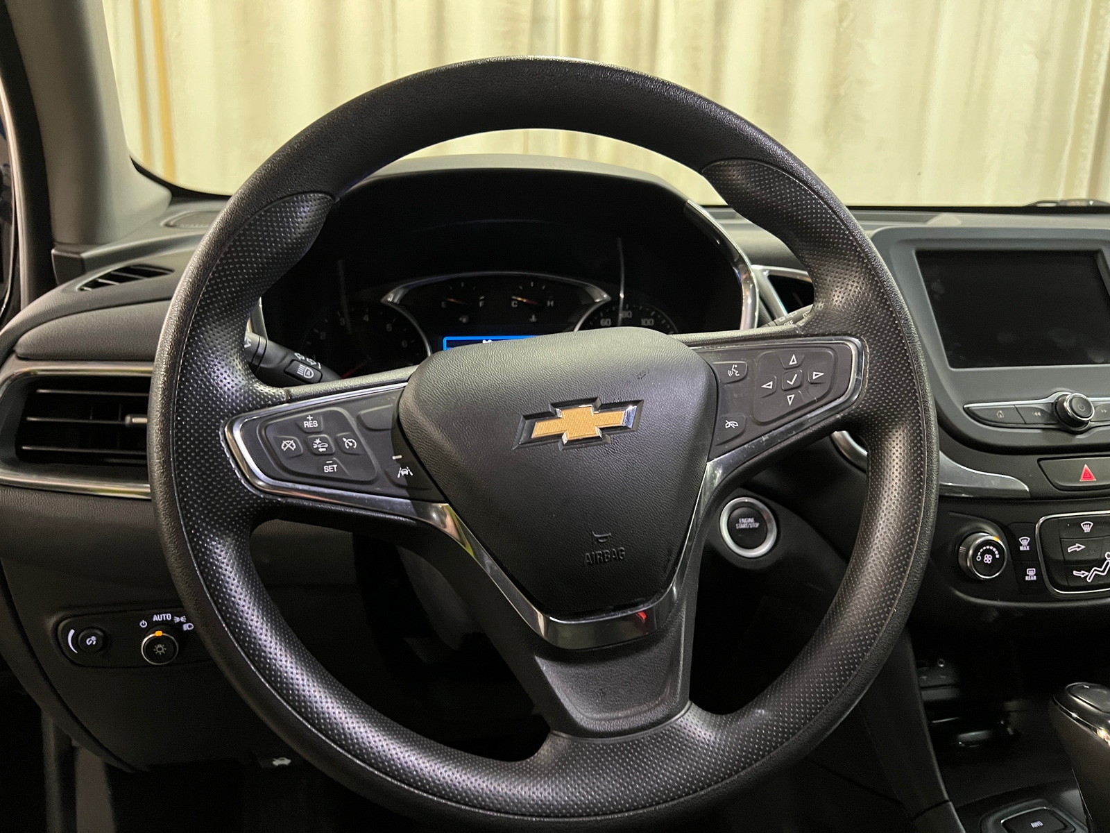 Thumbnail: 2020 Chevrolet Equinox - 5