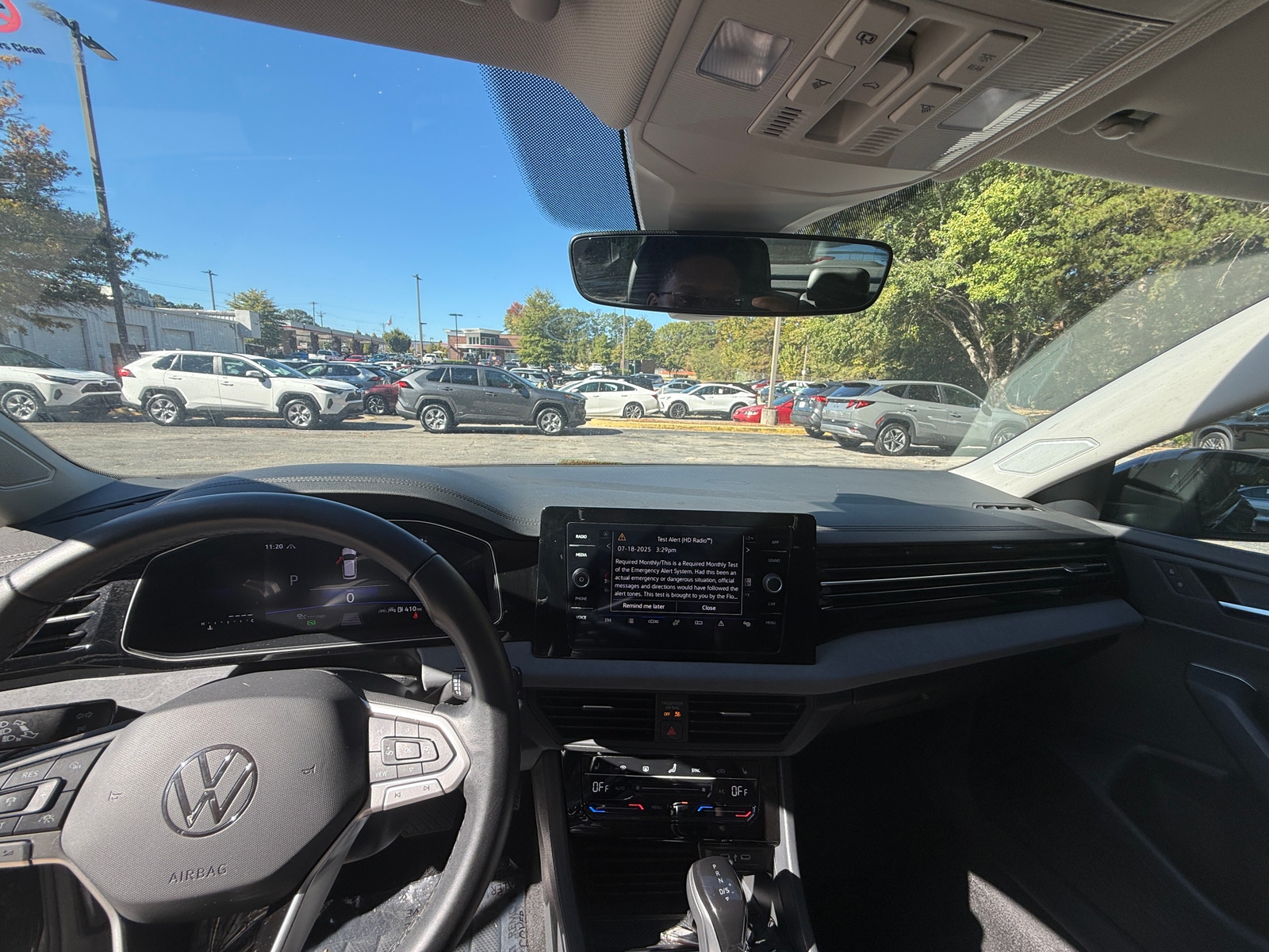 Thumbnail: 2025 Volkswagen Jetta - 3