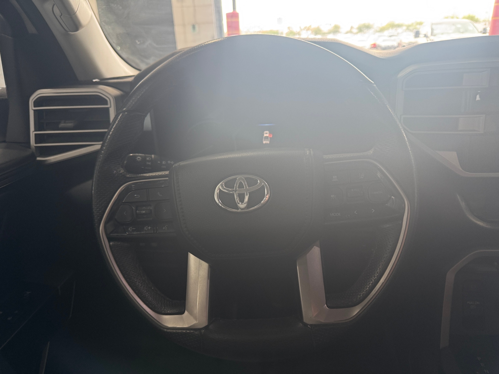 Thumbnail: 2022 Toyota Tundra - 5