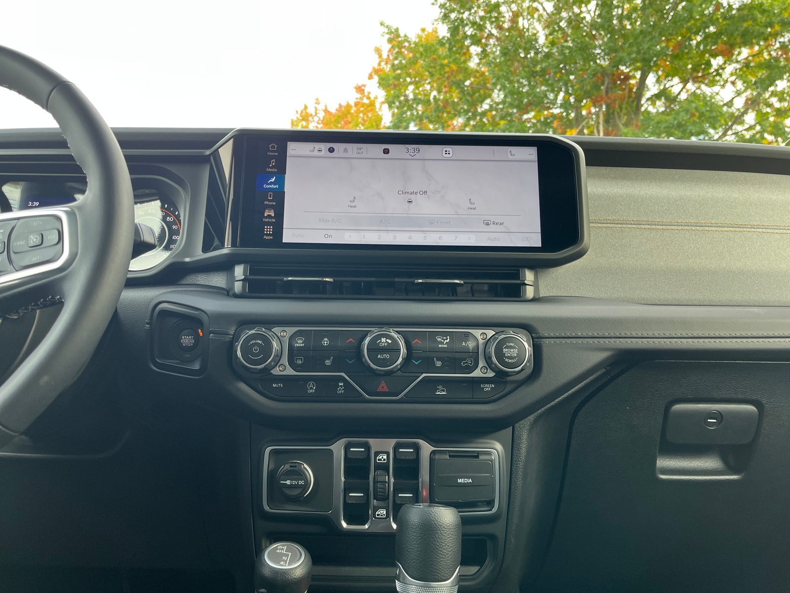 Thumbnail: 2025 Jeep Wrangler - 4