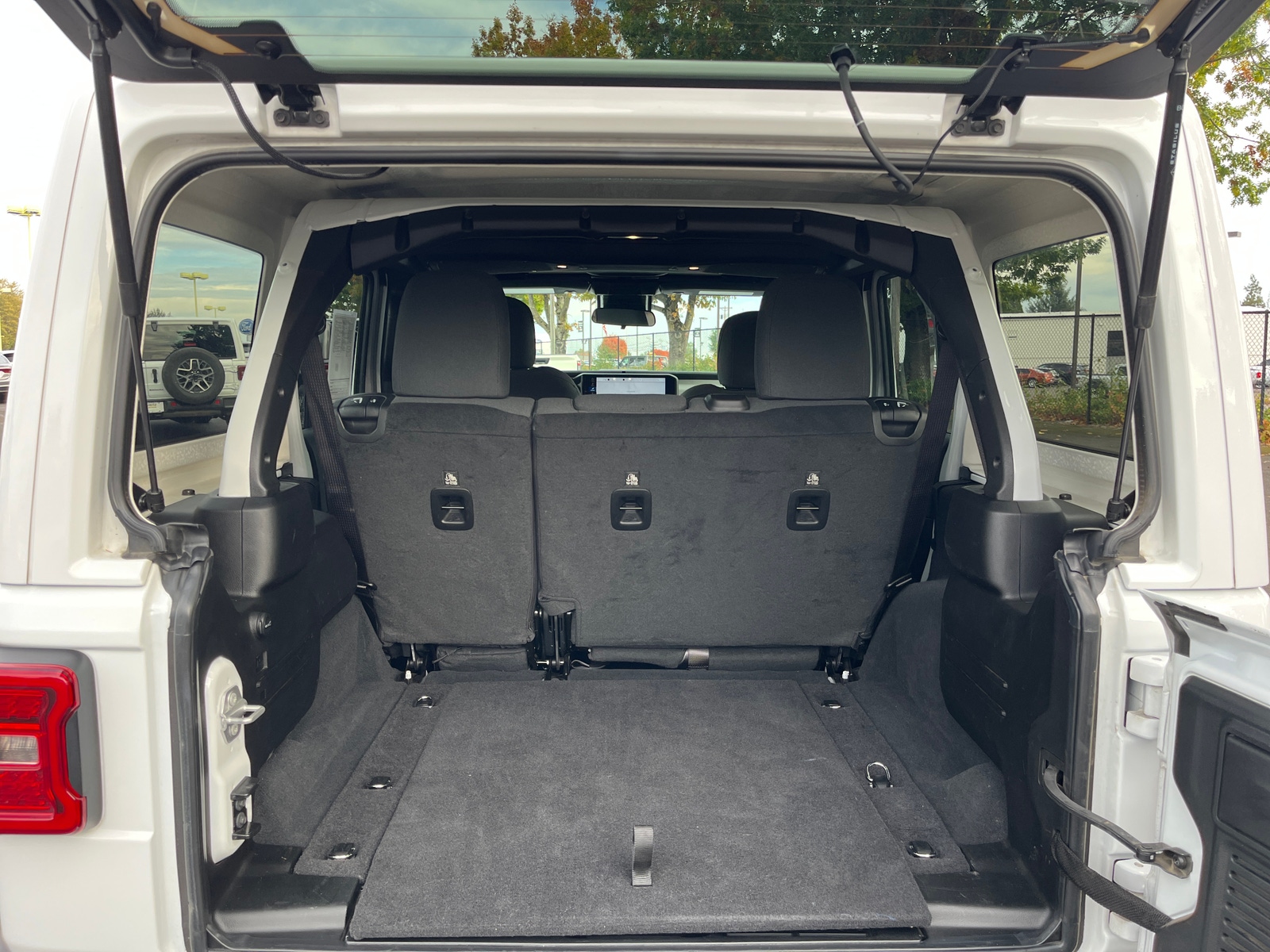 Thumbnail: 2025 Jeep Wrangler - 6