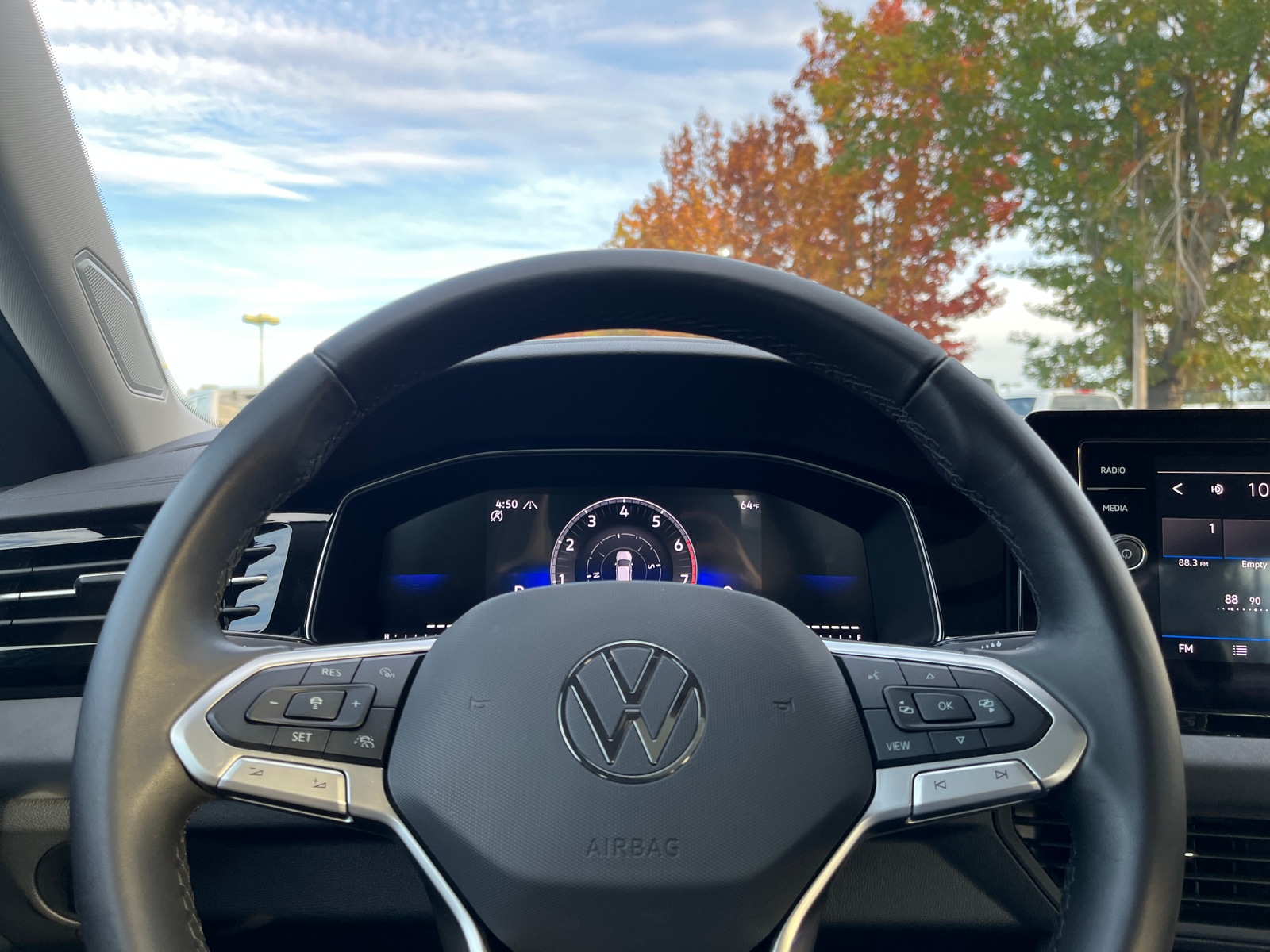 Thumbnail: 2025 Volkswagen Jetta - 5